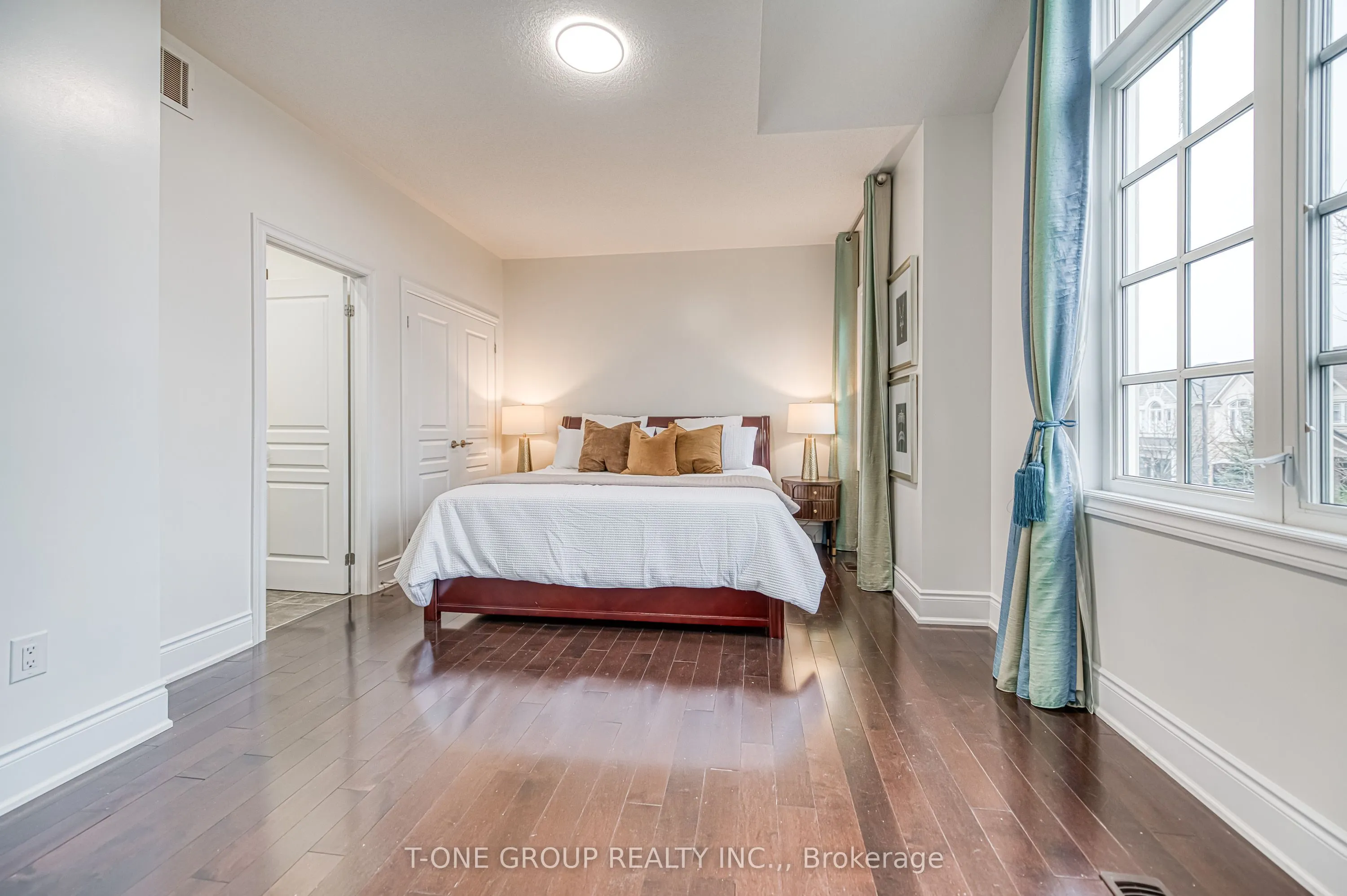 20 Aegis Drive