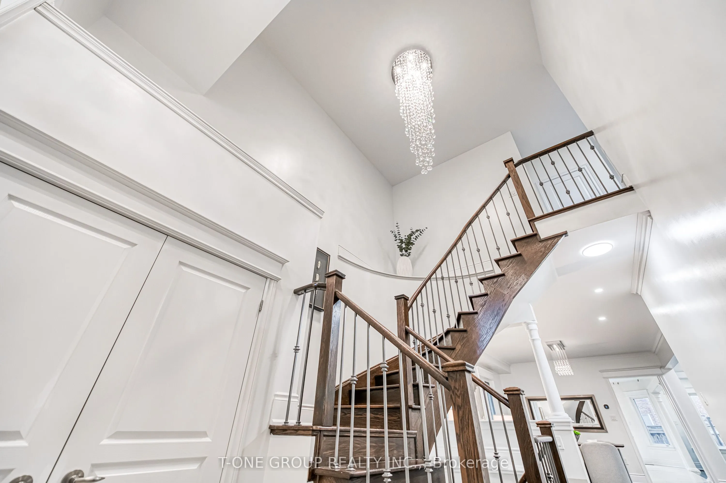 20 Aegis Drive