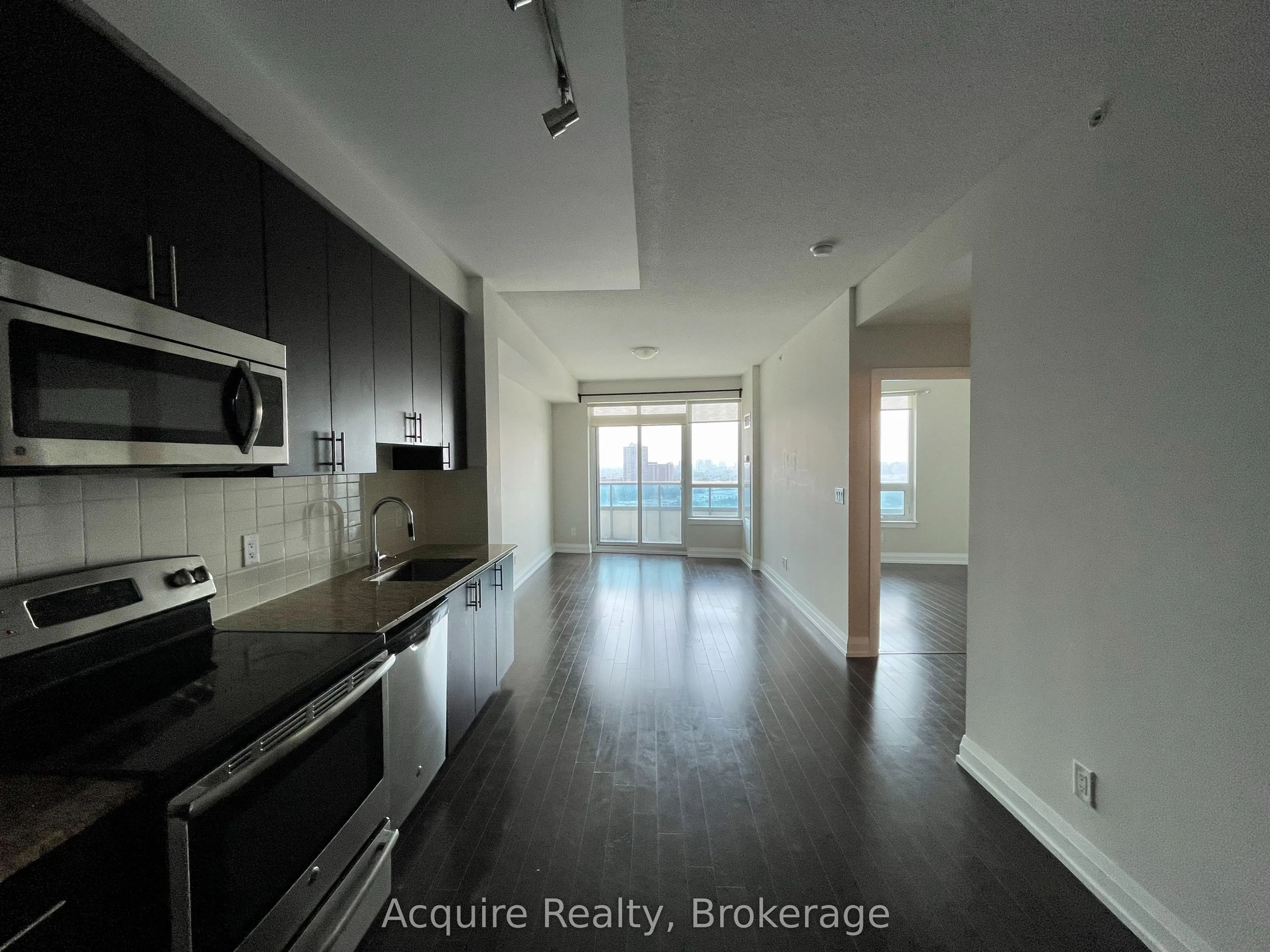 7171 Yonge Street, #2009
