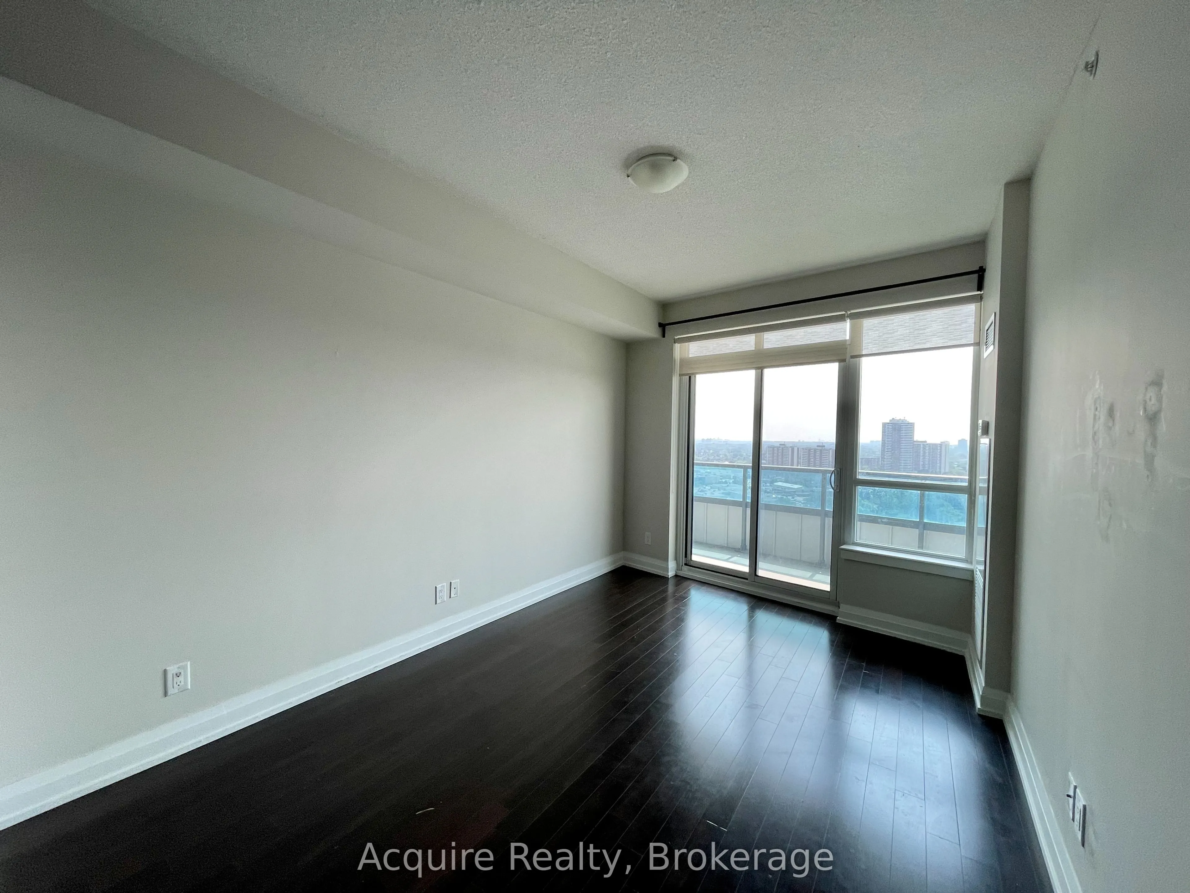 7171 Yonge Street, #2009