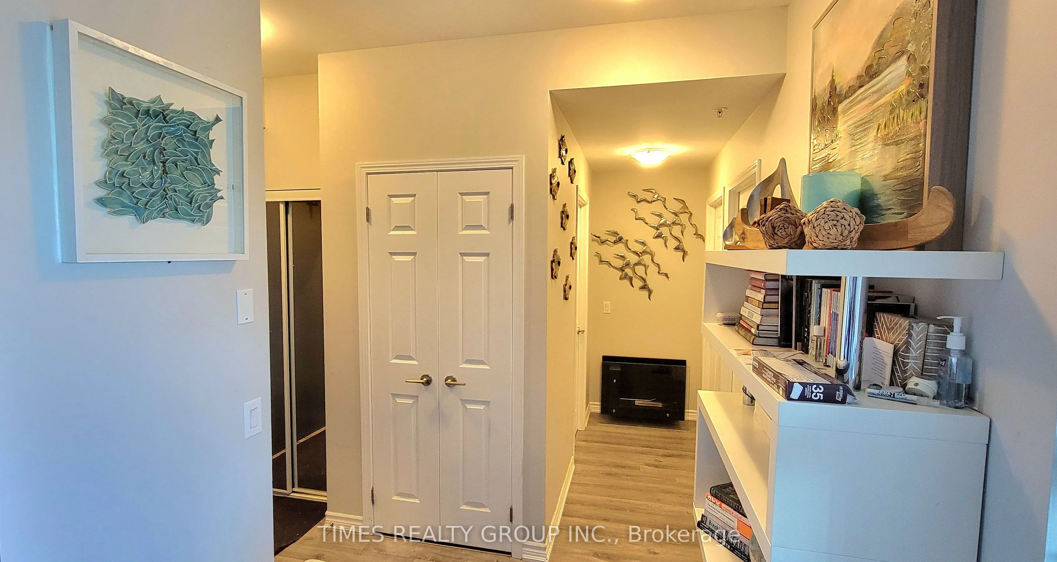 11611 Yonge Street, #301