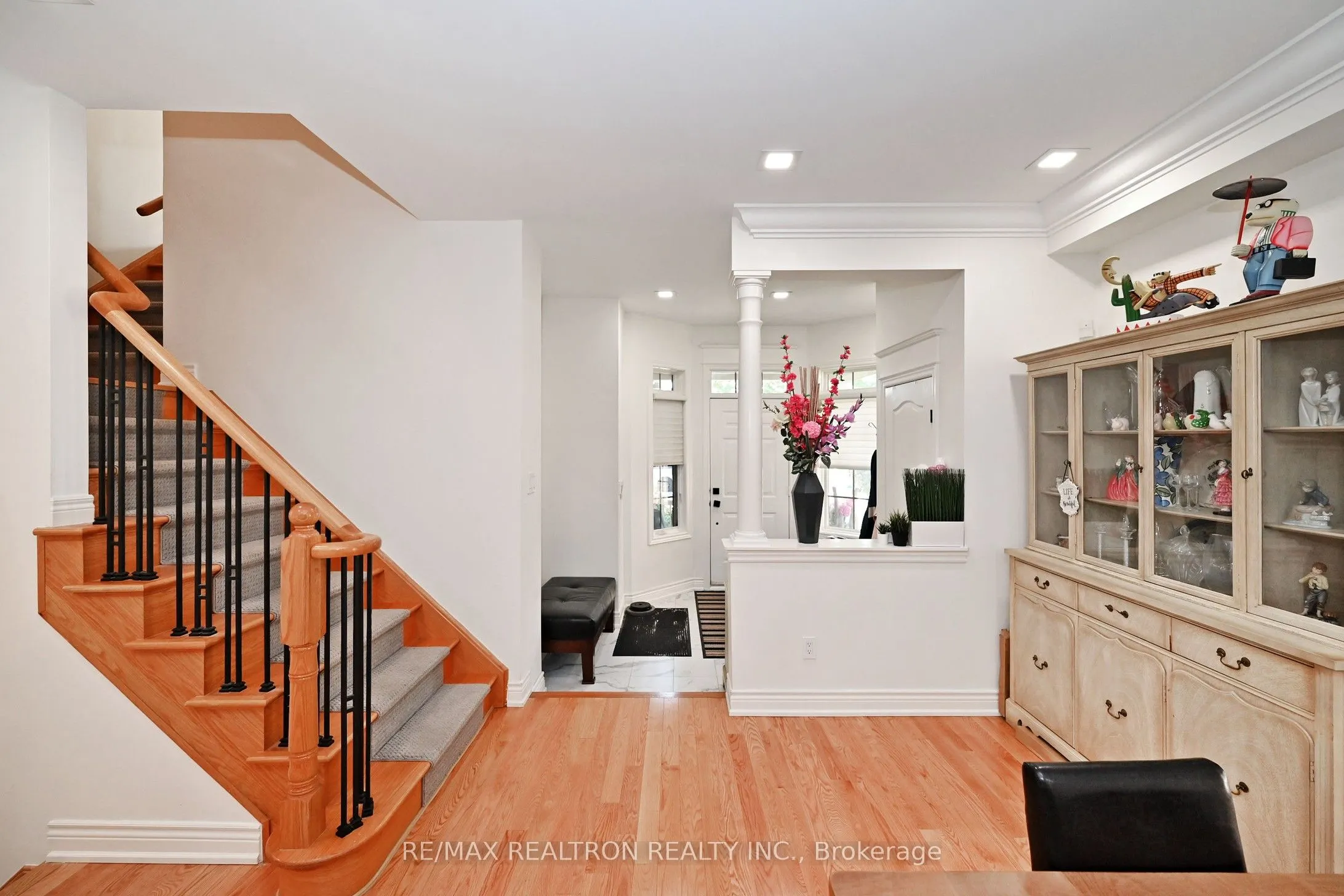 100 Kingsbridge Circle
