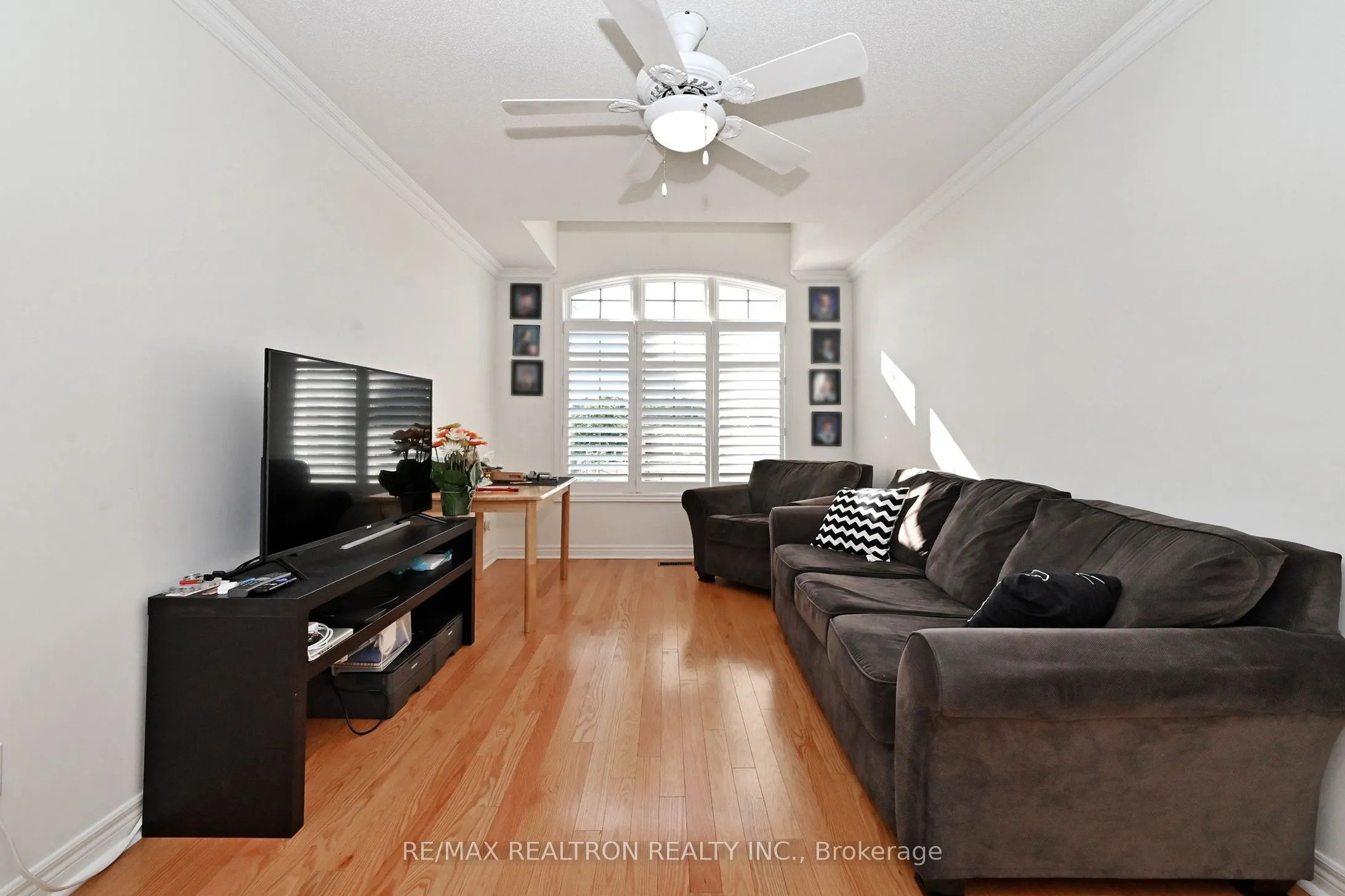 100 Kingsbridge Circle