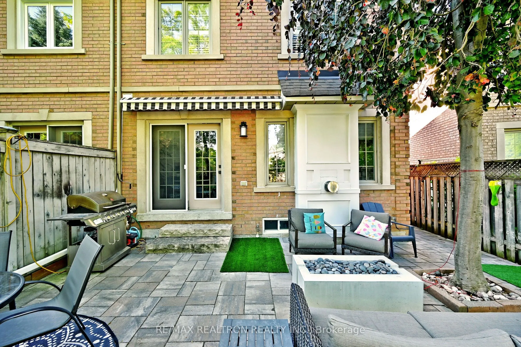 100 Kingsbridge Circle