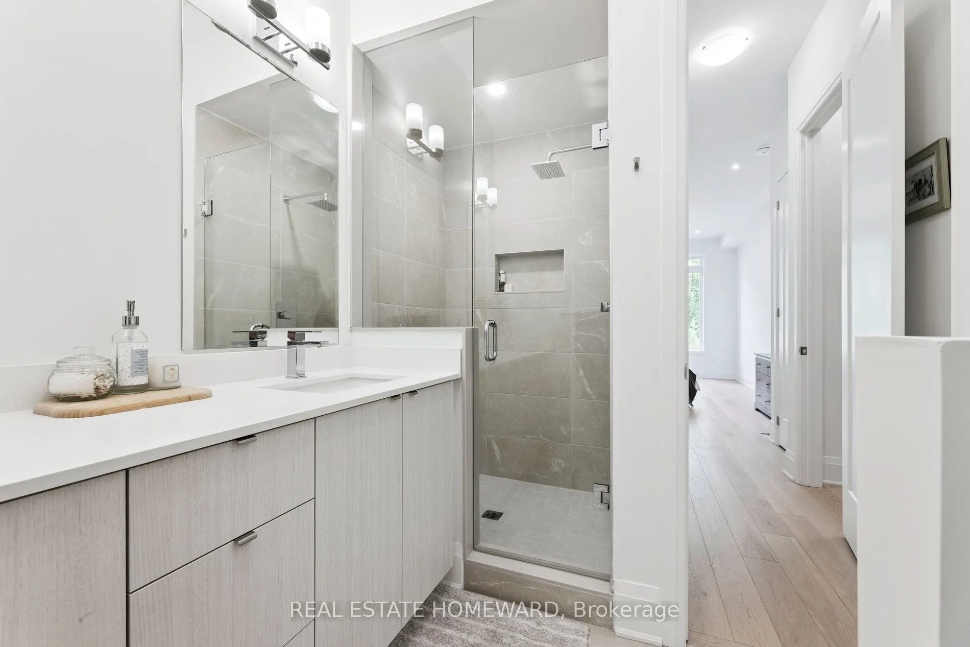 11 Lois Torrance Trail