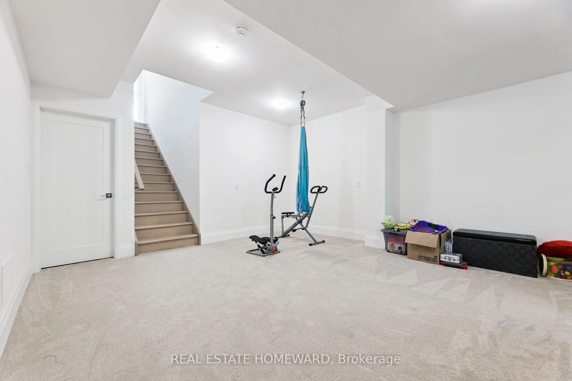 11 Lois Torrance Trail