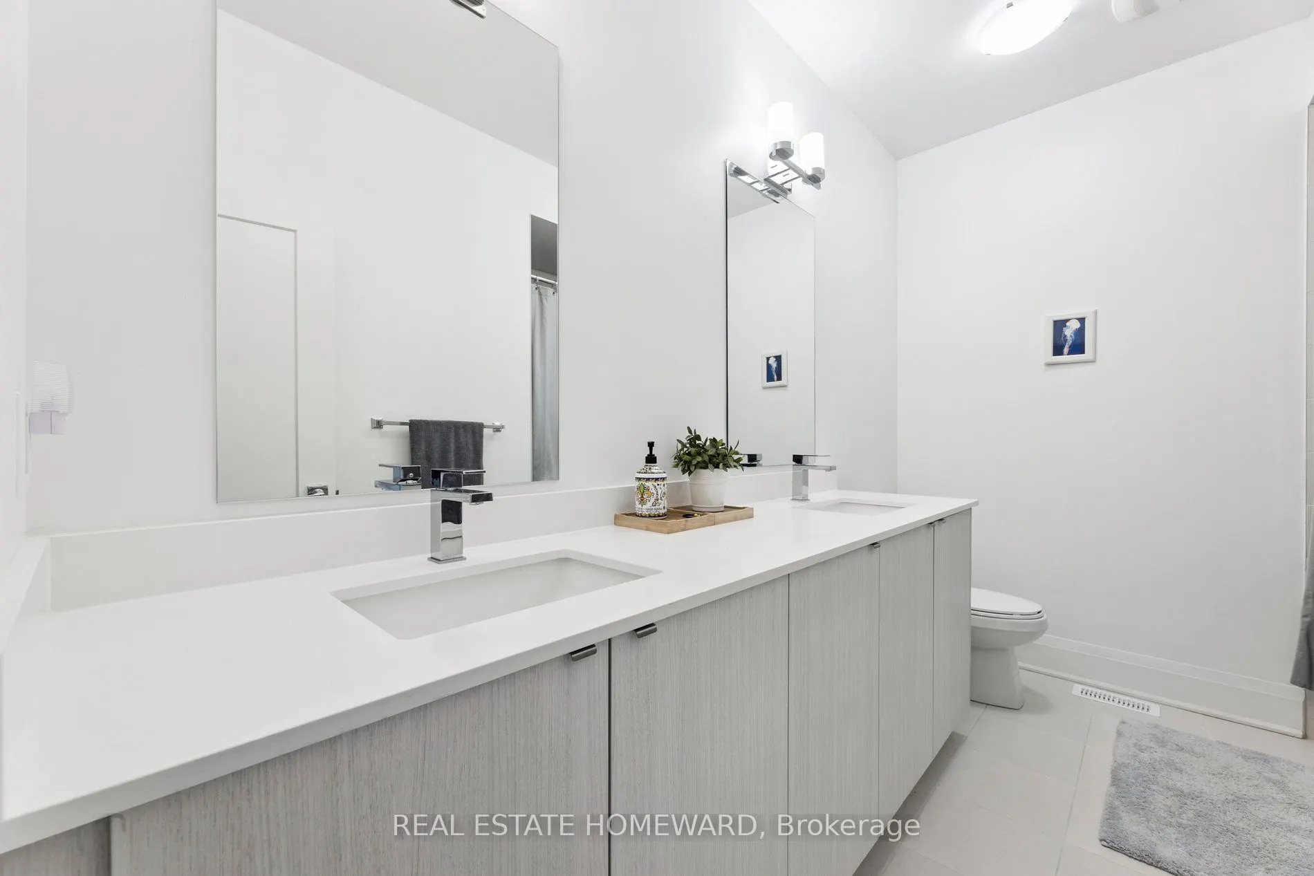 11 Lois Torrance Trail