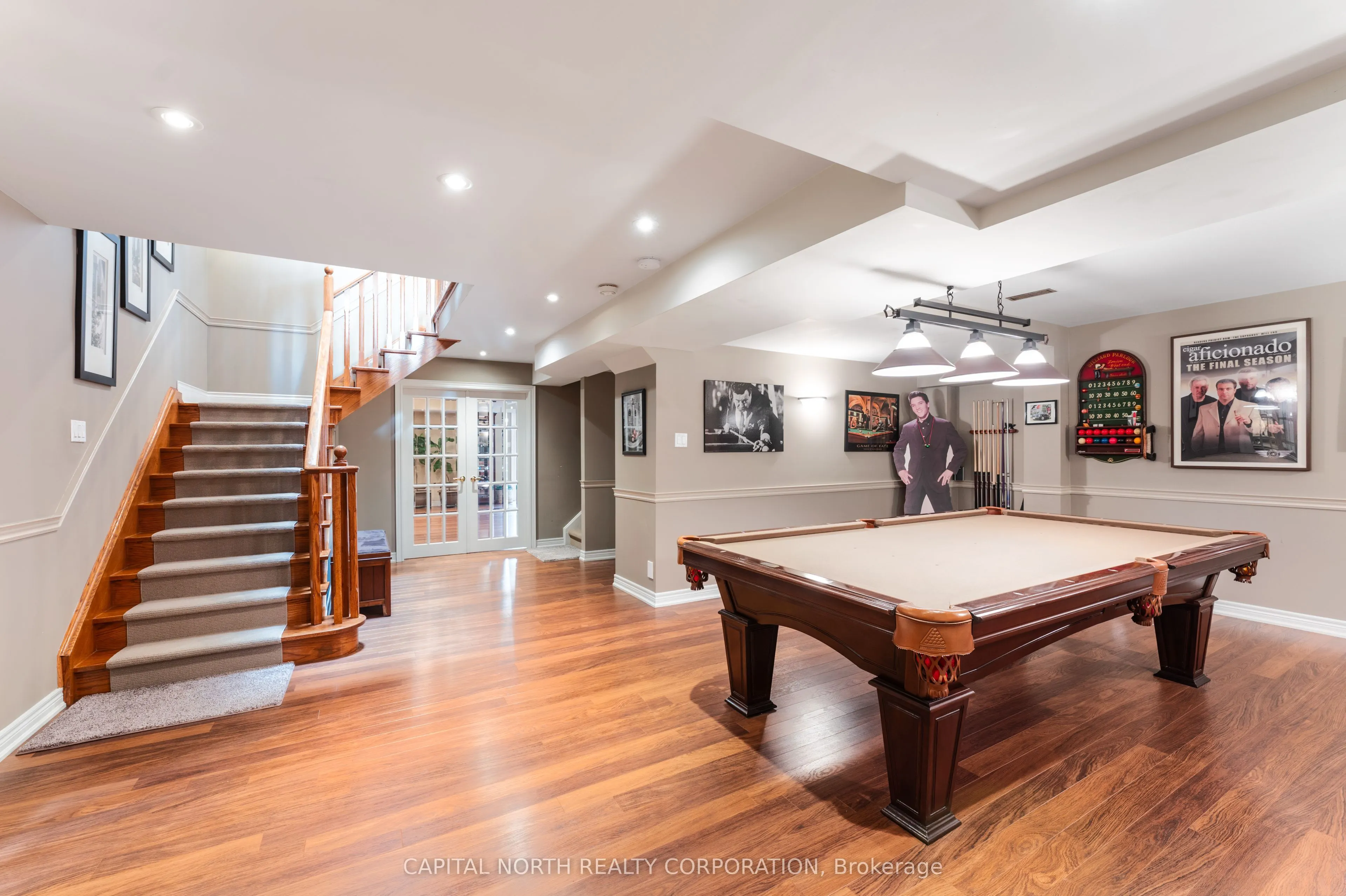 82 Harvester Crescent
