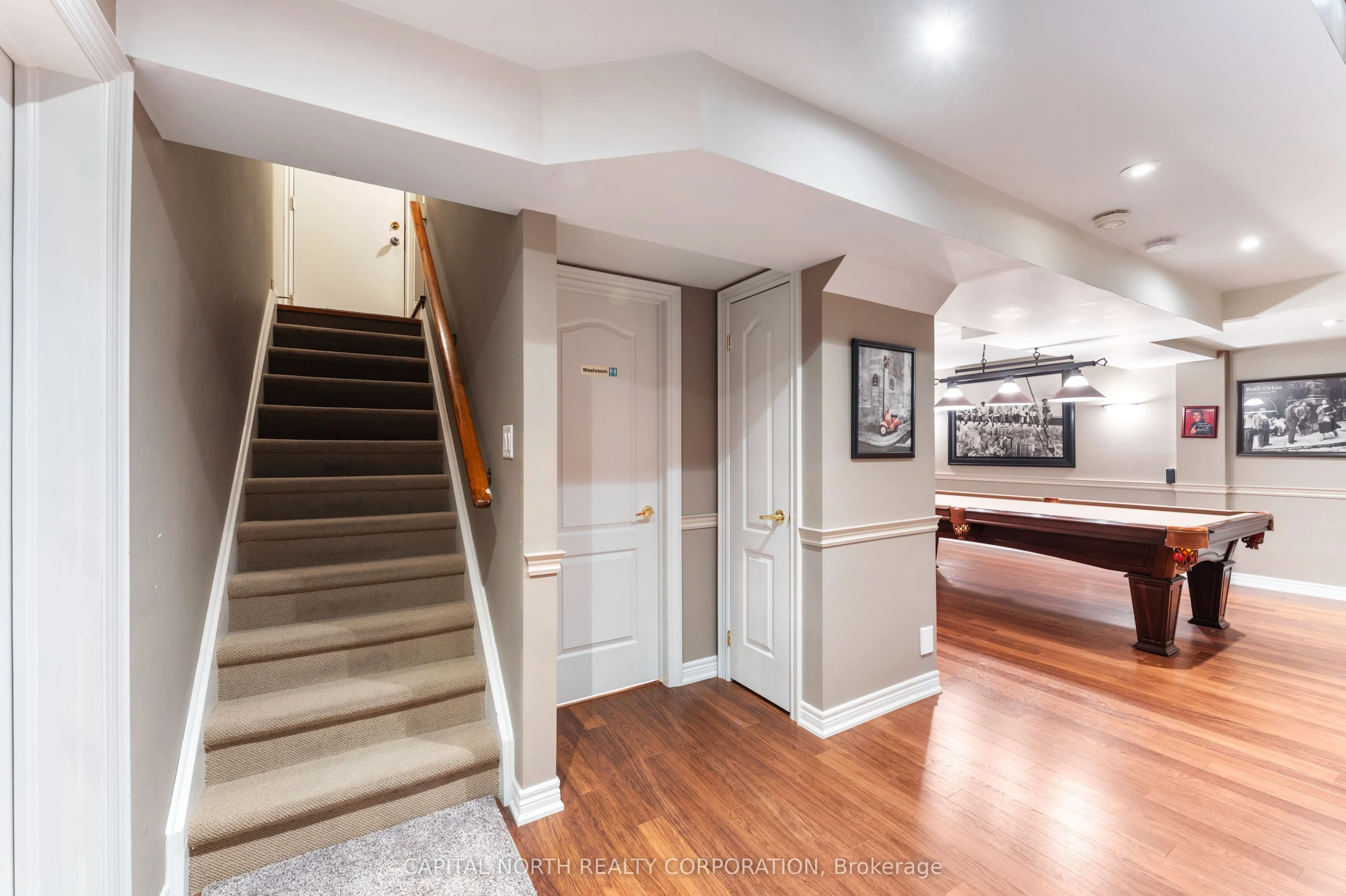 82 Harvester Crescent