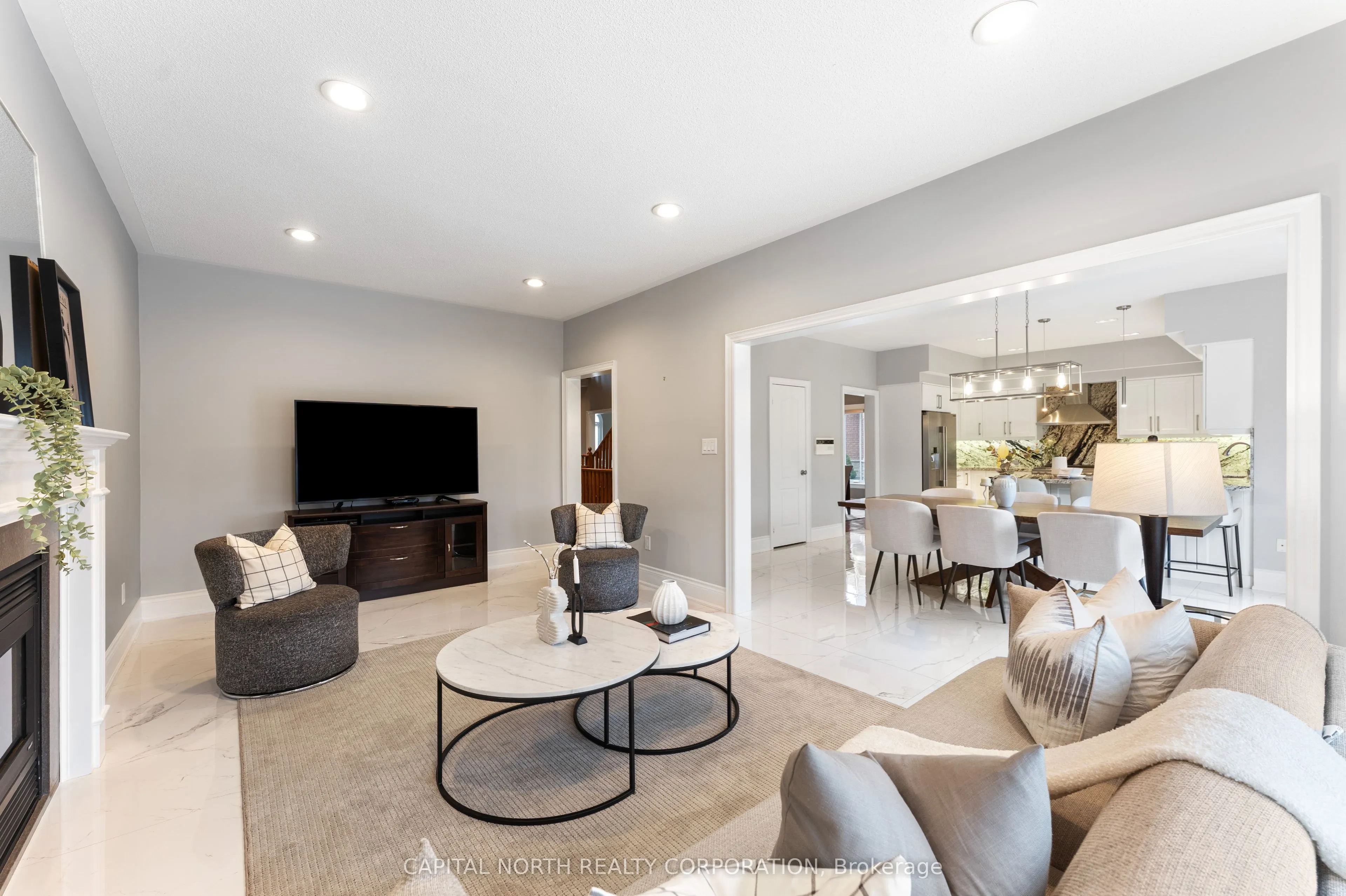 82 Harvester Crescent