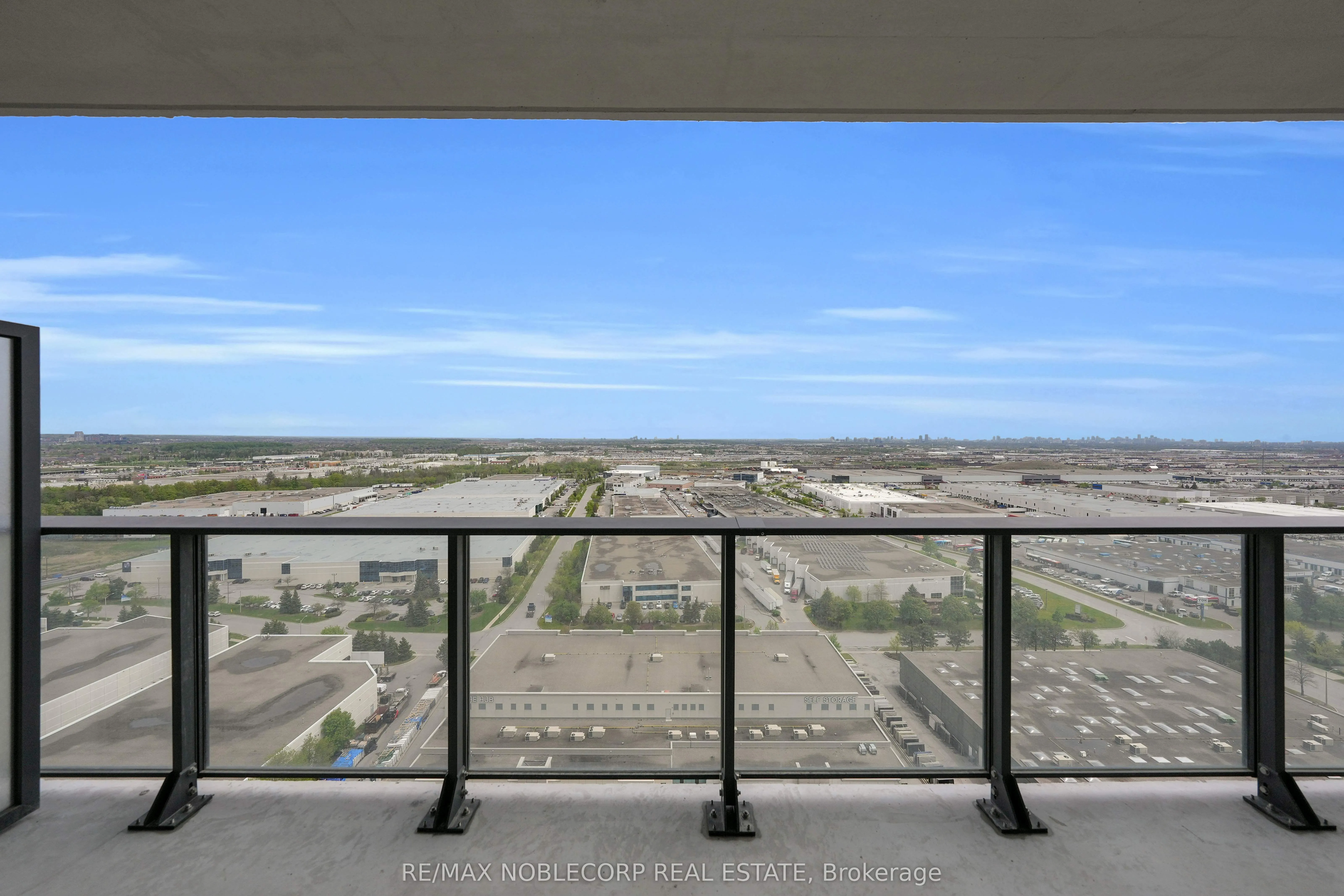 8960 Jane Street, #2107