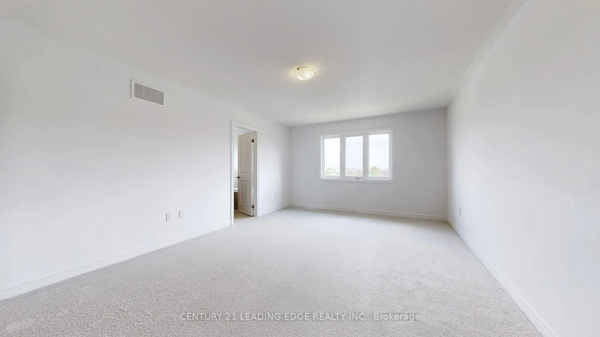 2025 Mullen Street
