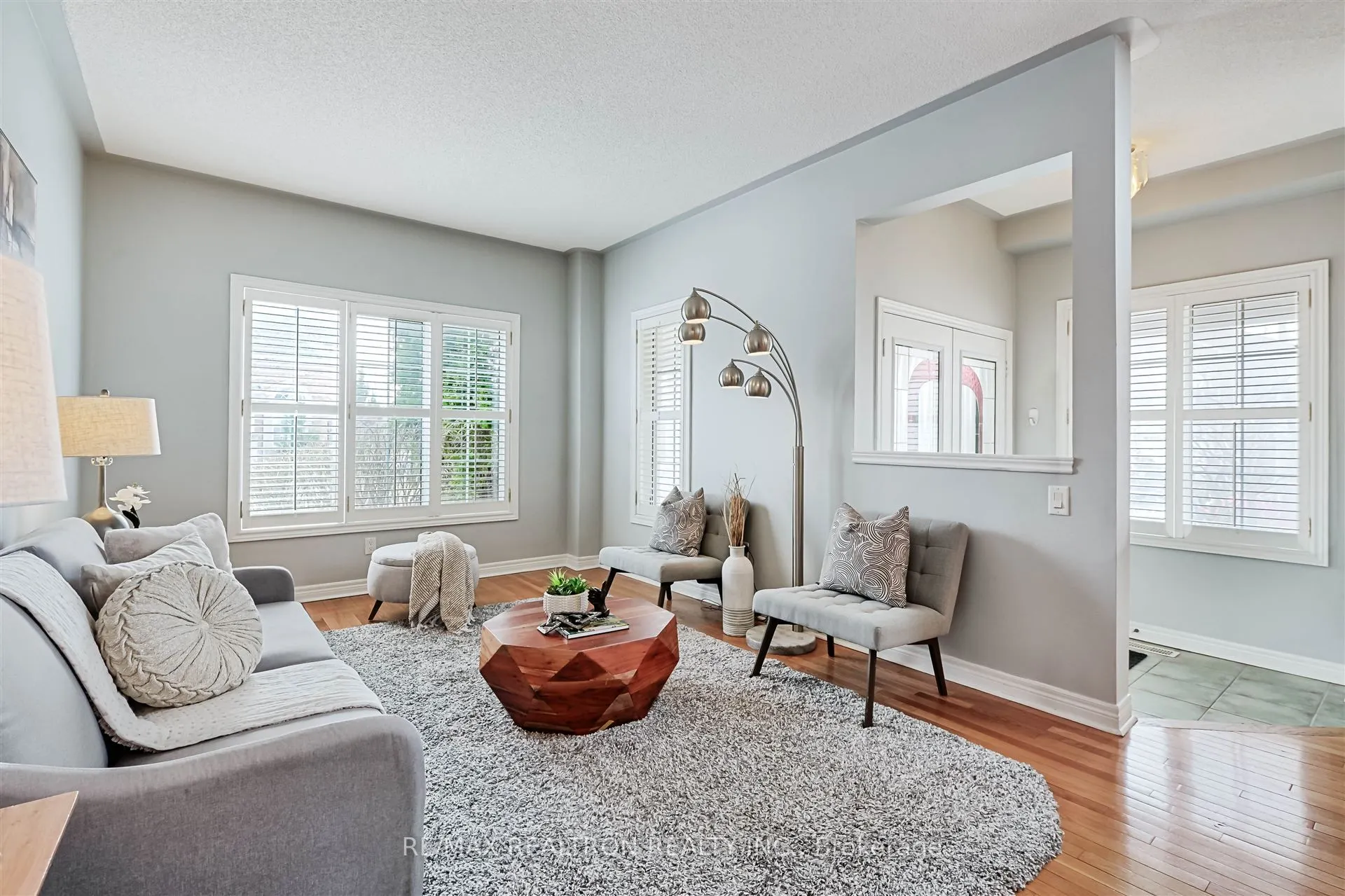 2 Foxfield Crescent