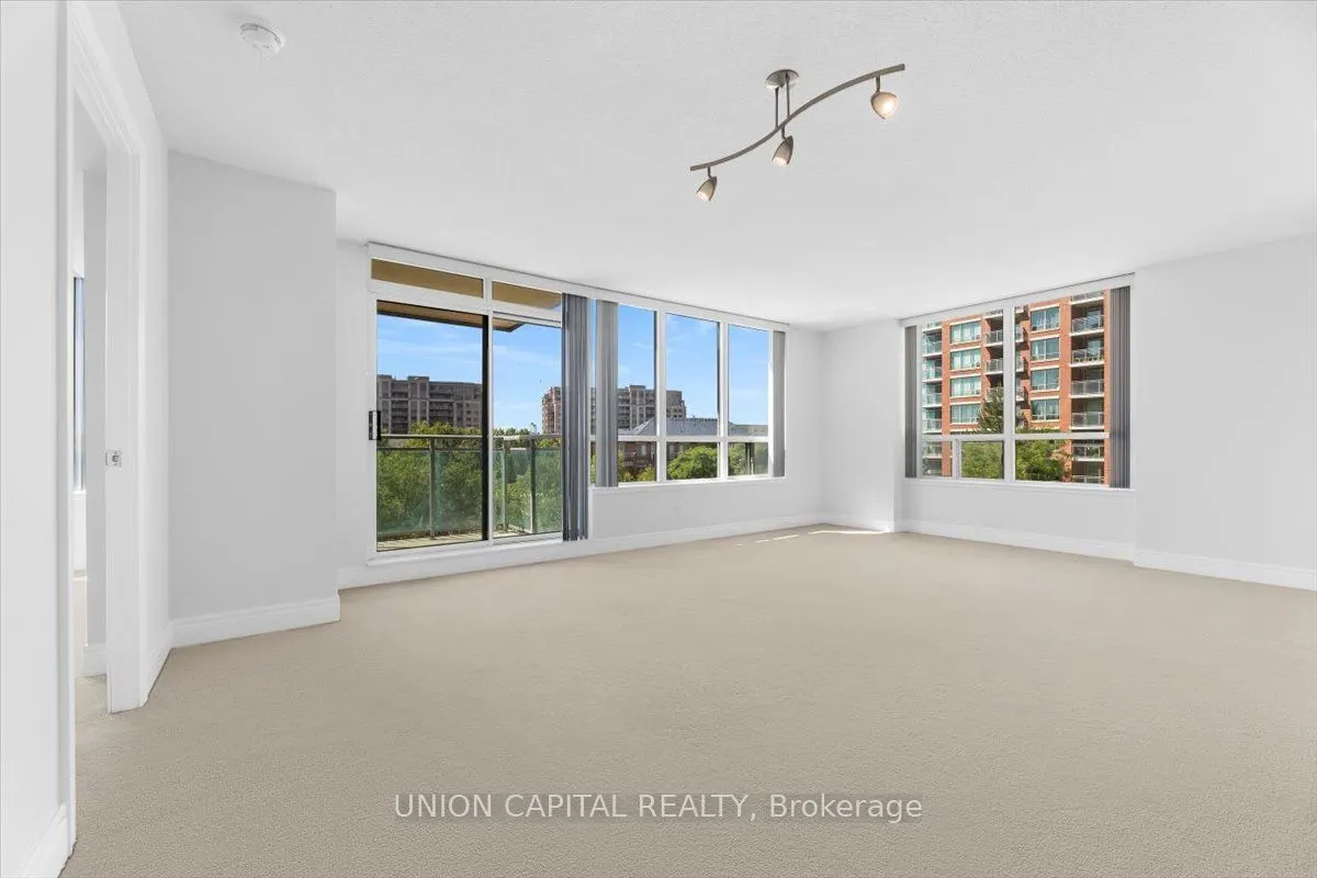 62 Suncrest Boulevard, #306