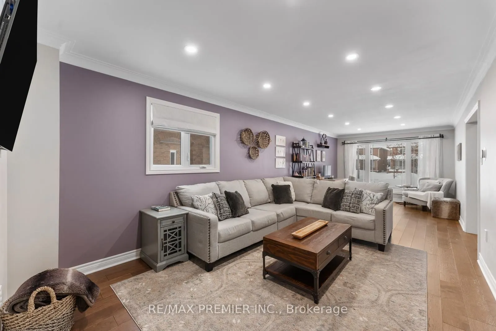 19 Claudia Avenue