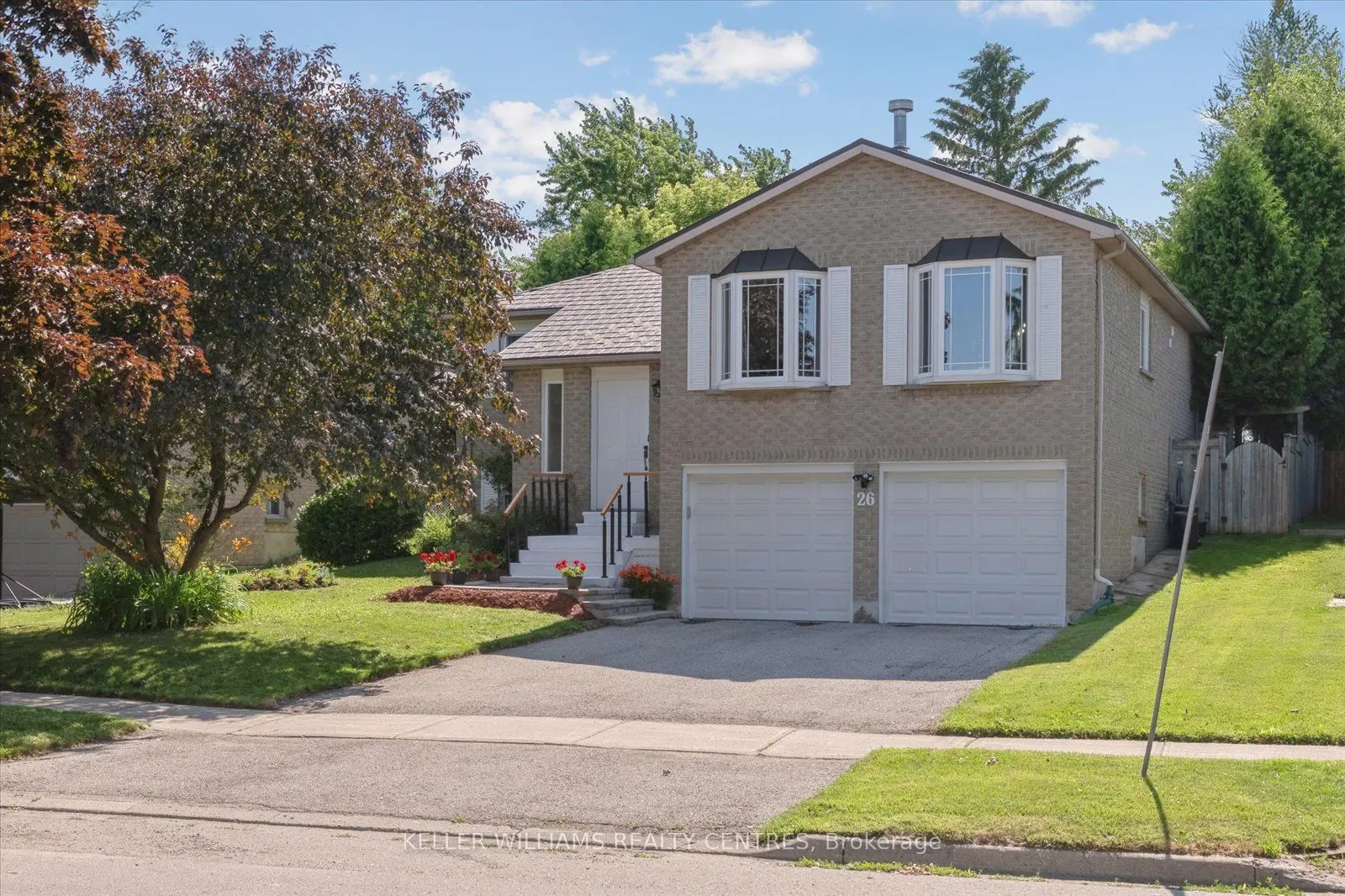 26 Stonehill Boulevard