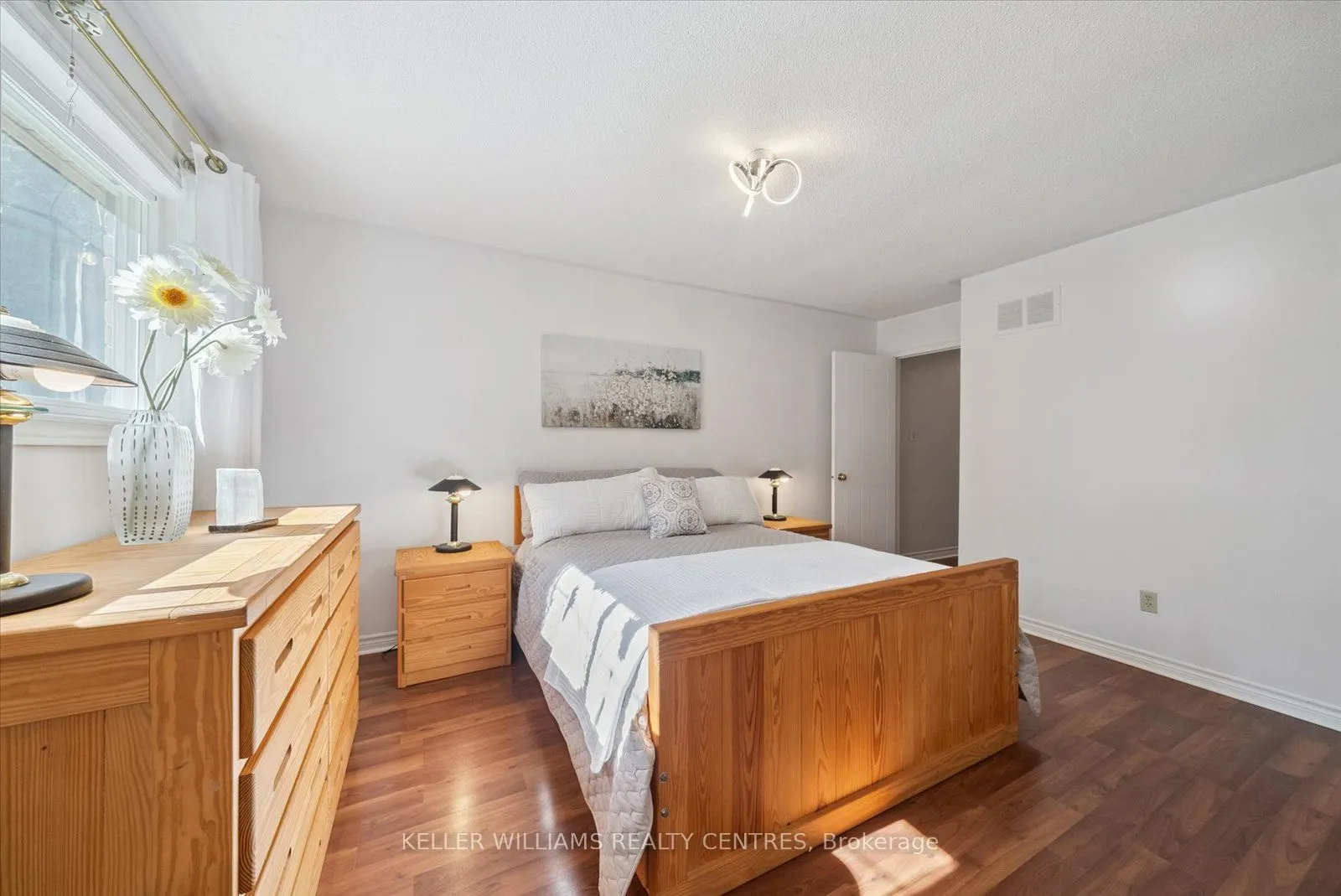 26 Stonehill Boulevard