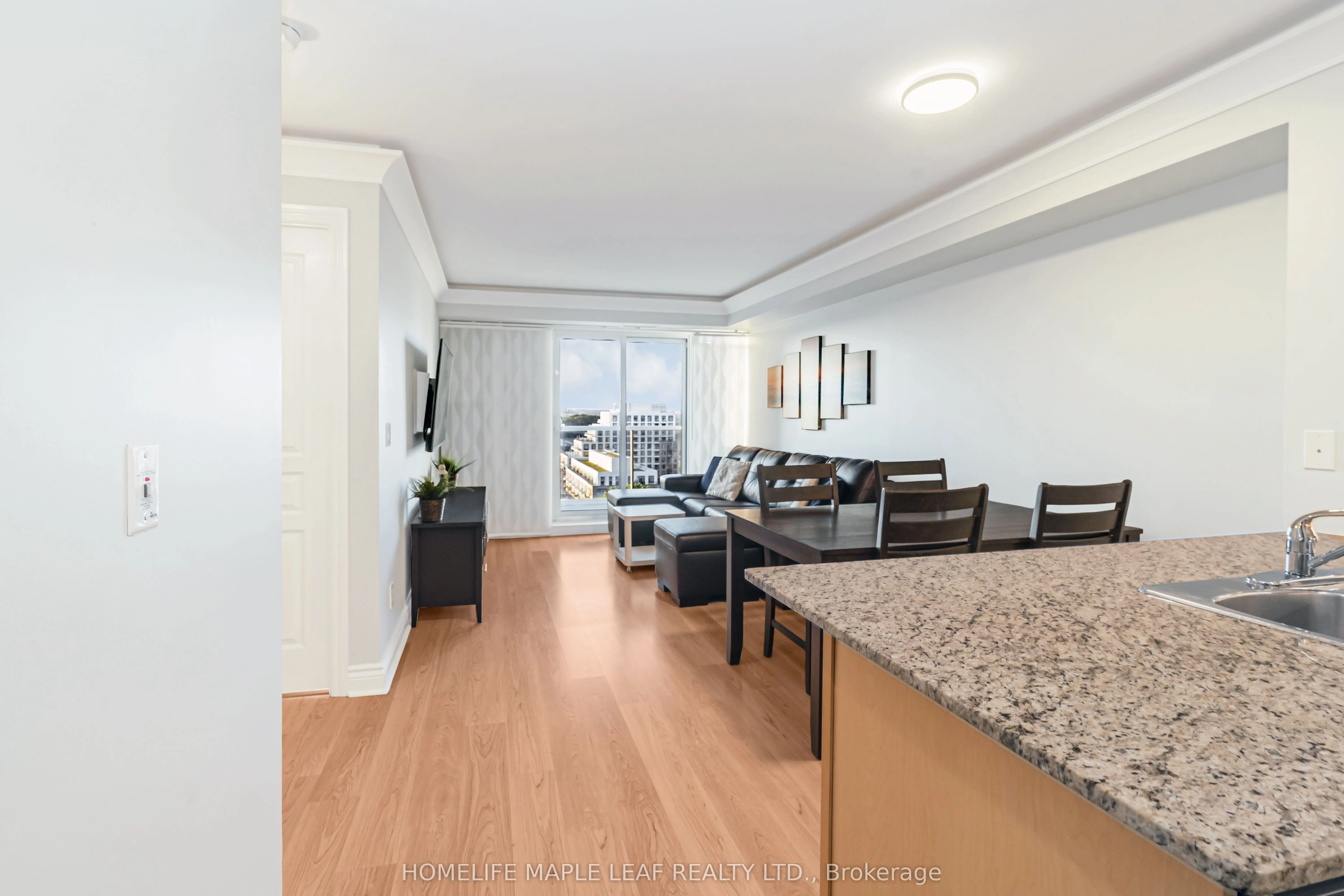 7 North Park Road, #1406