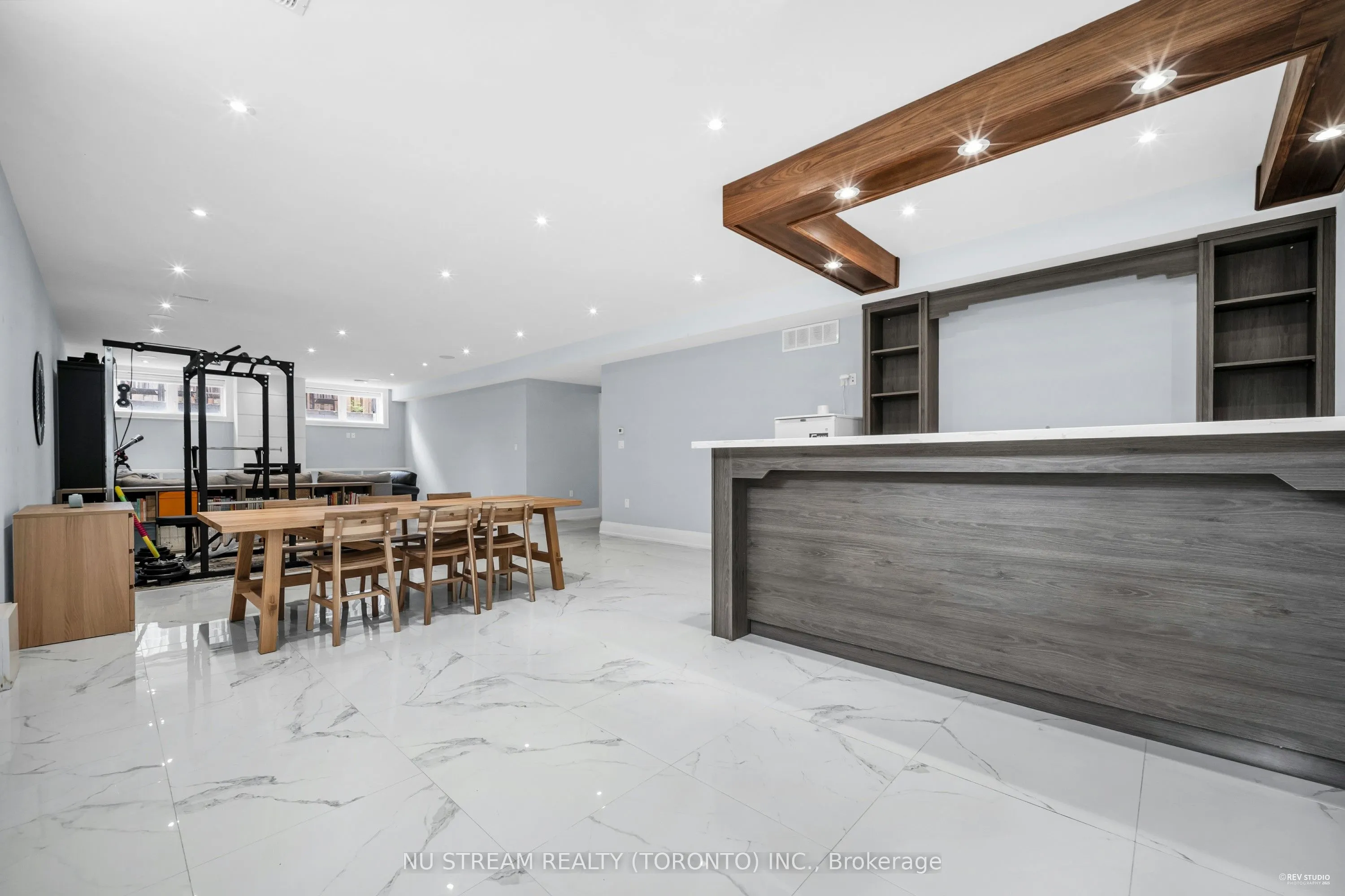 3 Greentree Road