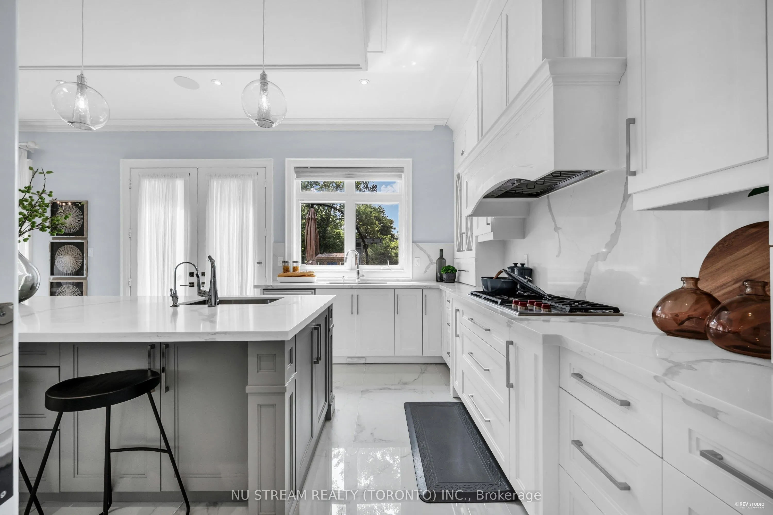 3 Greentree Road