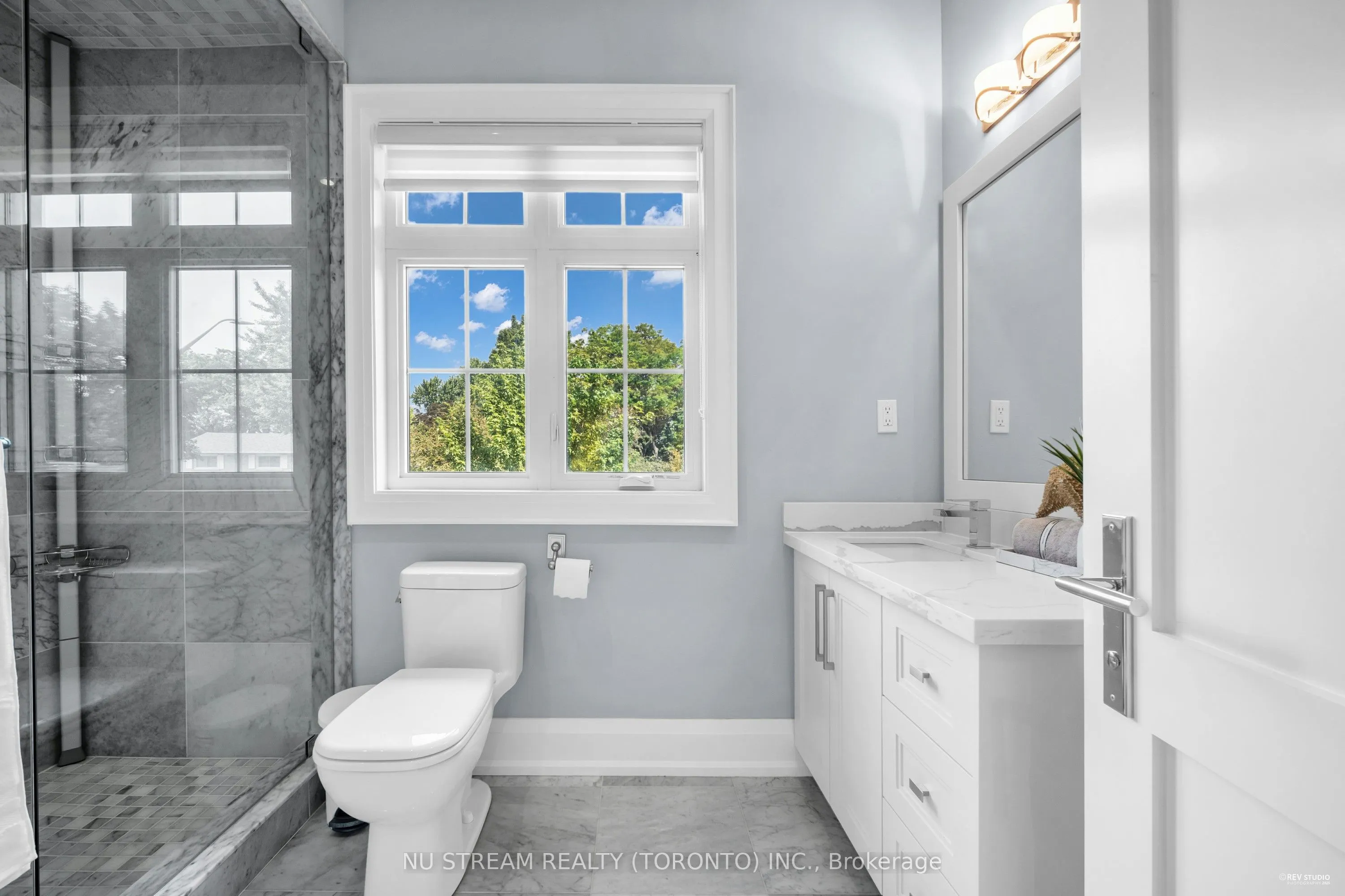 3 Greentree Road