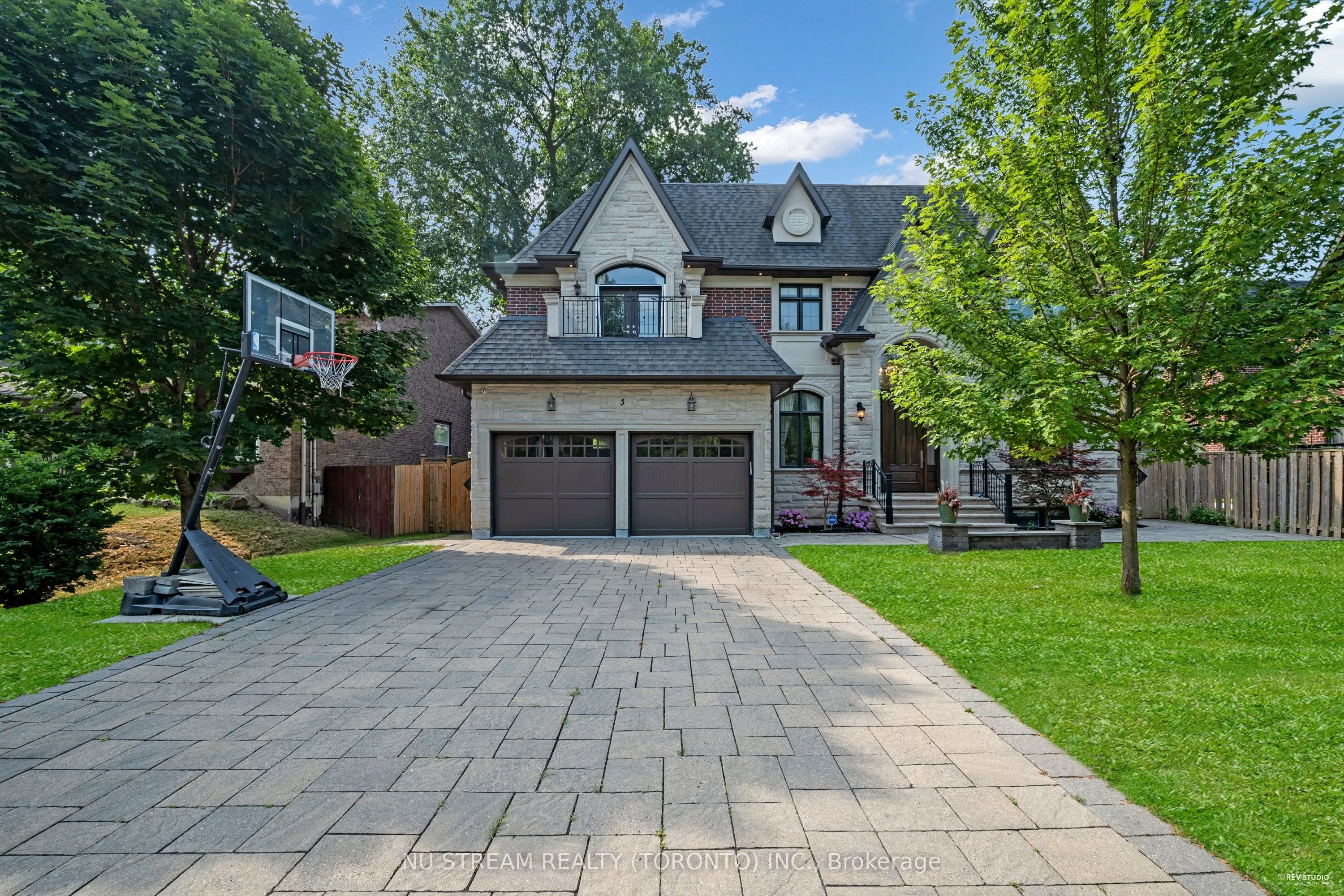 3 Greentree Road