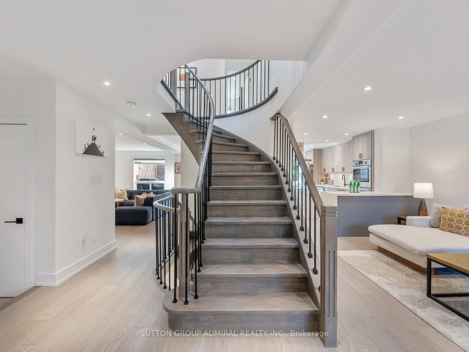 62 Pinewood Drive