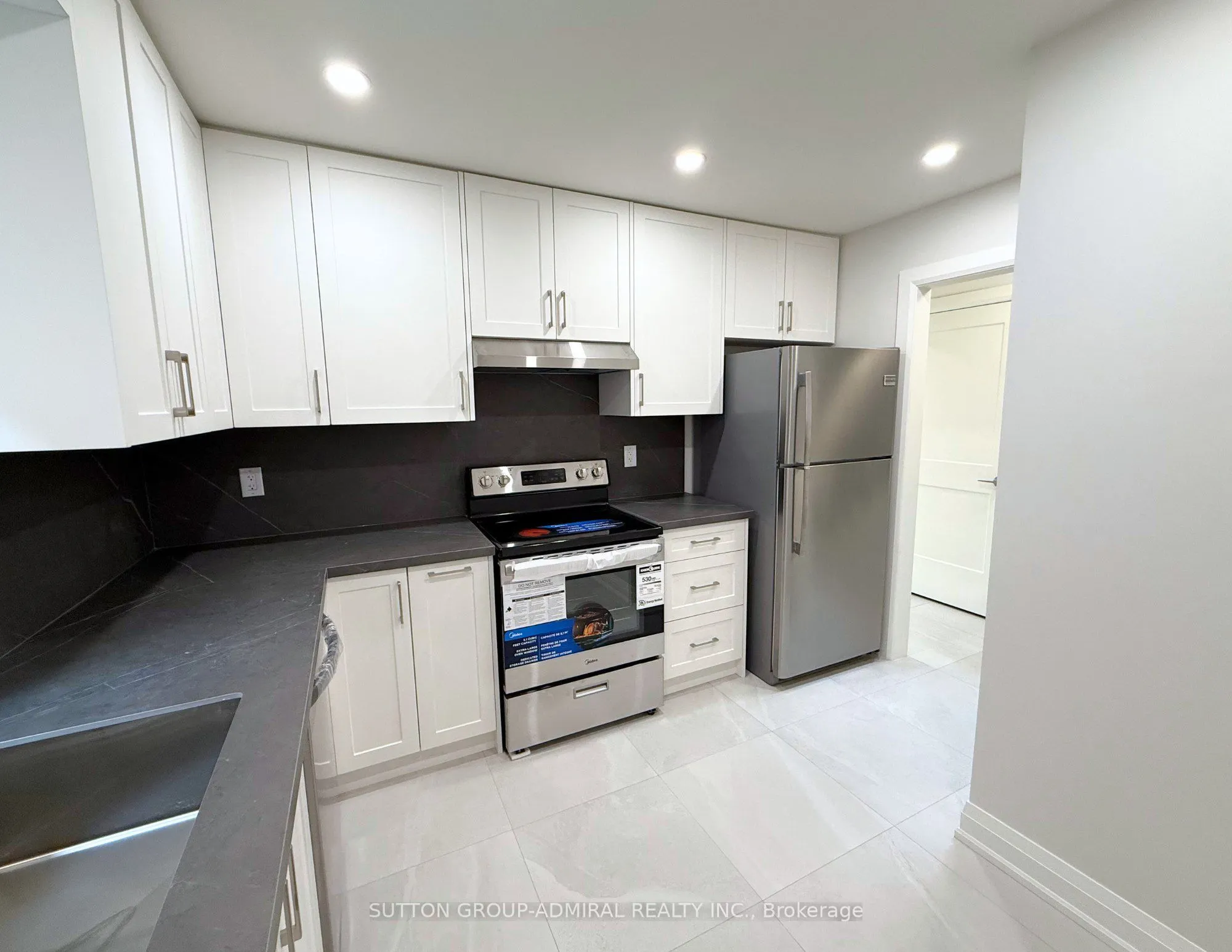 44 Bayel Crescent