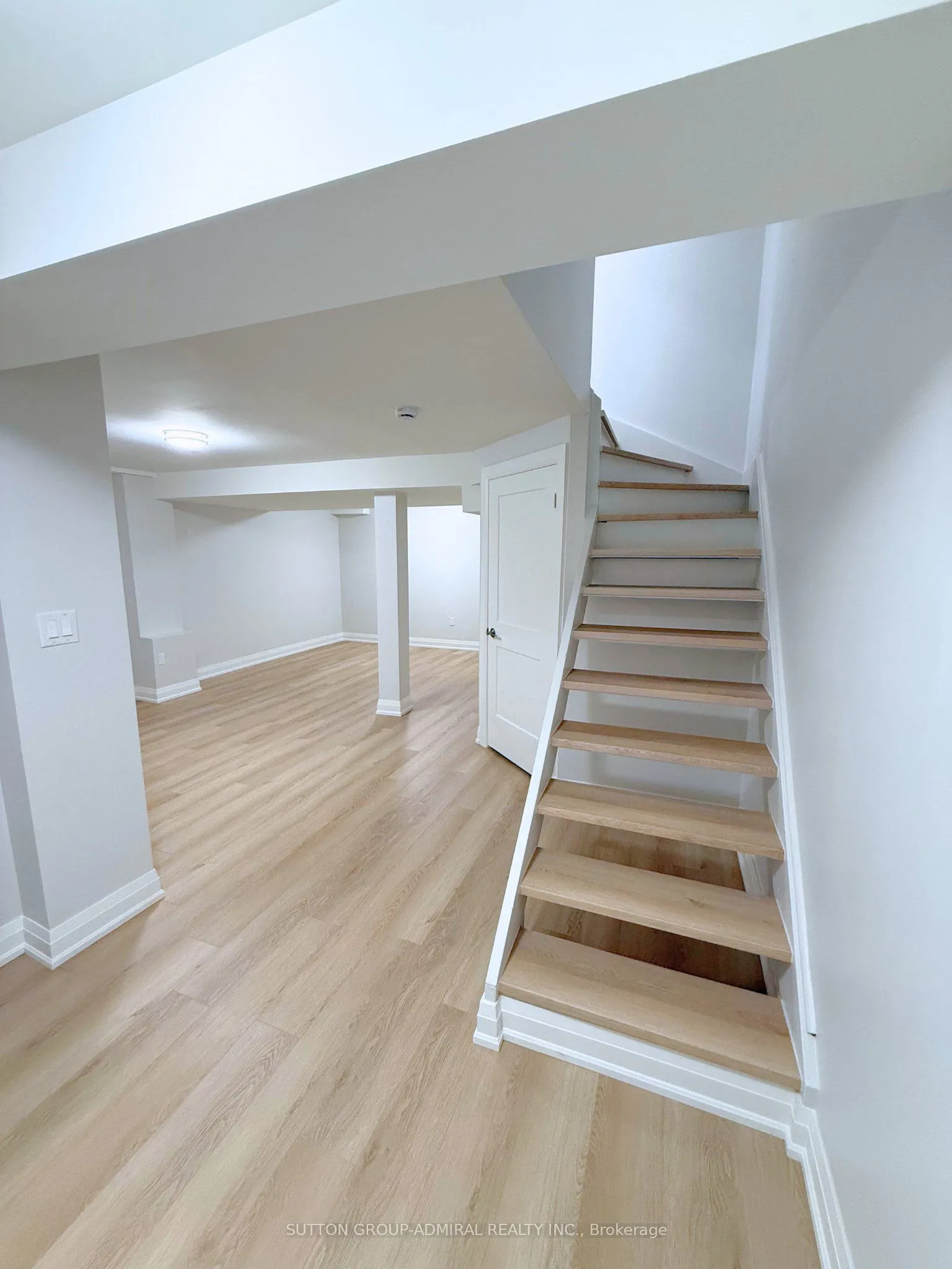 44 Bayel Crescent