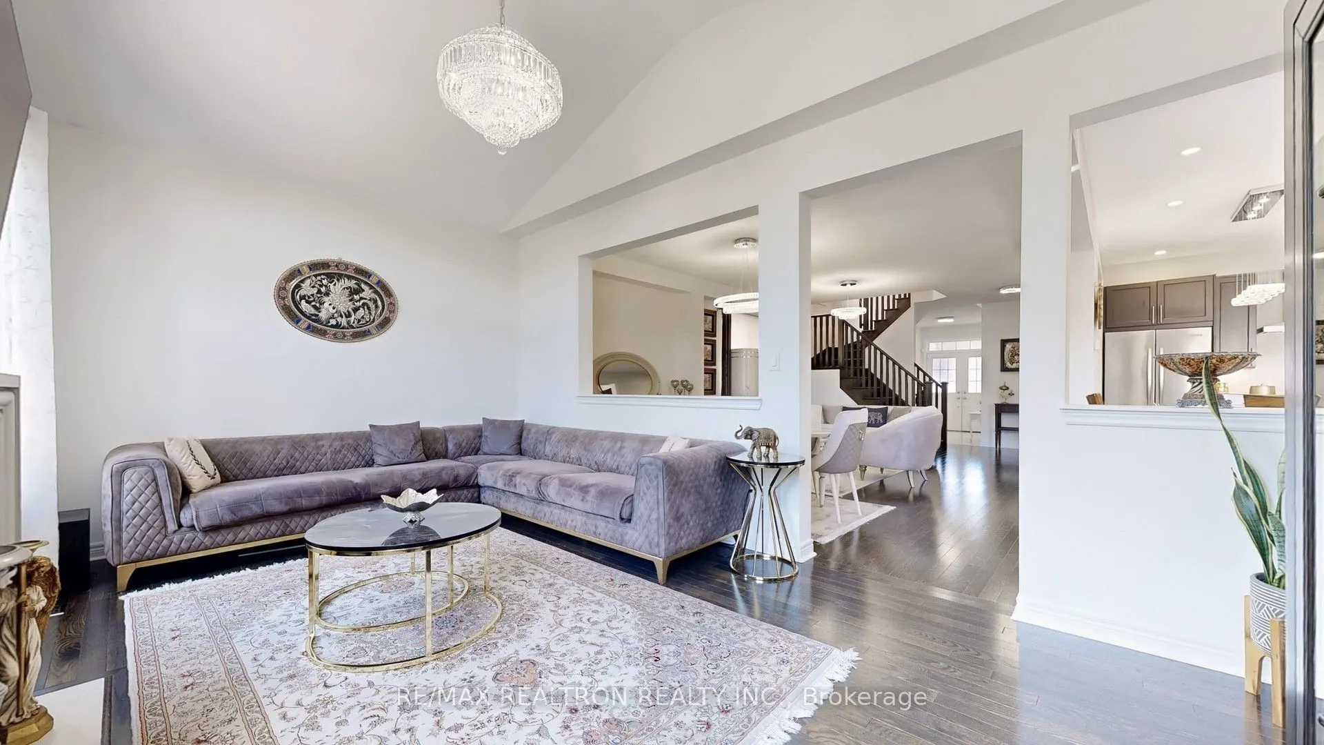 35 Amberwing Landing