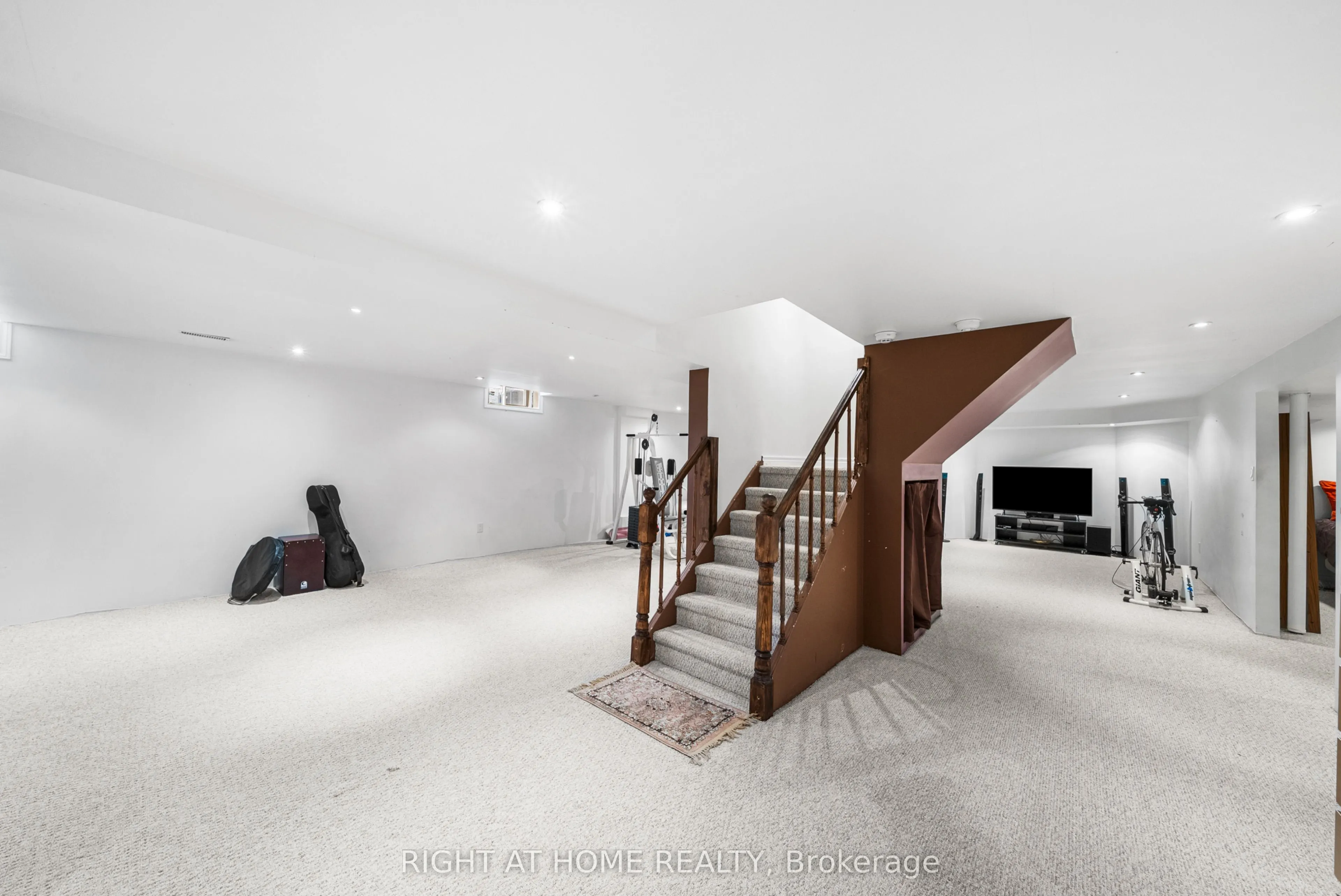 5 Stave Crescent