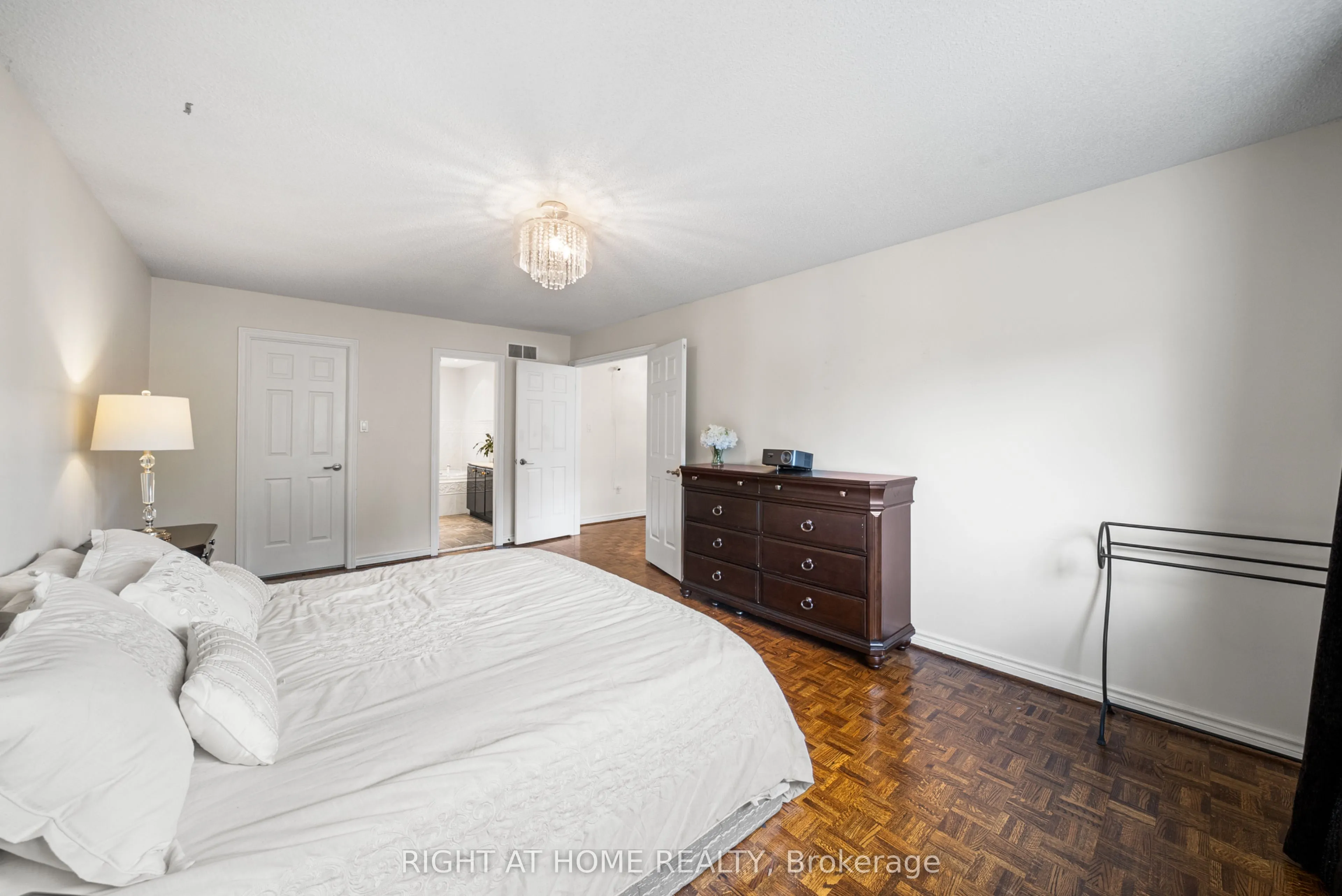 5 Stave Crescent