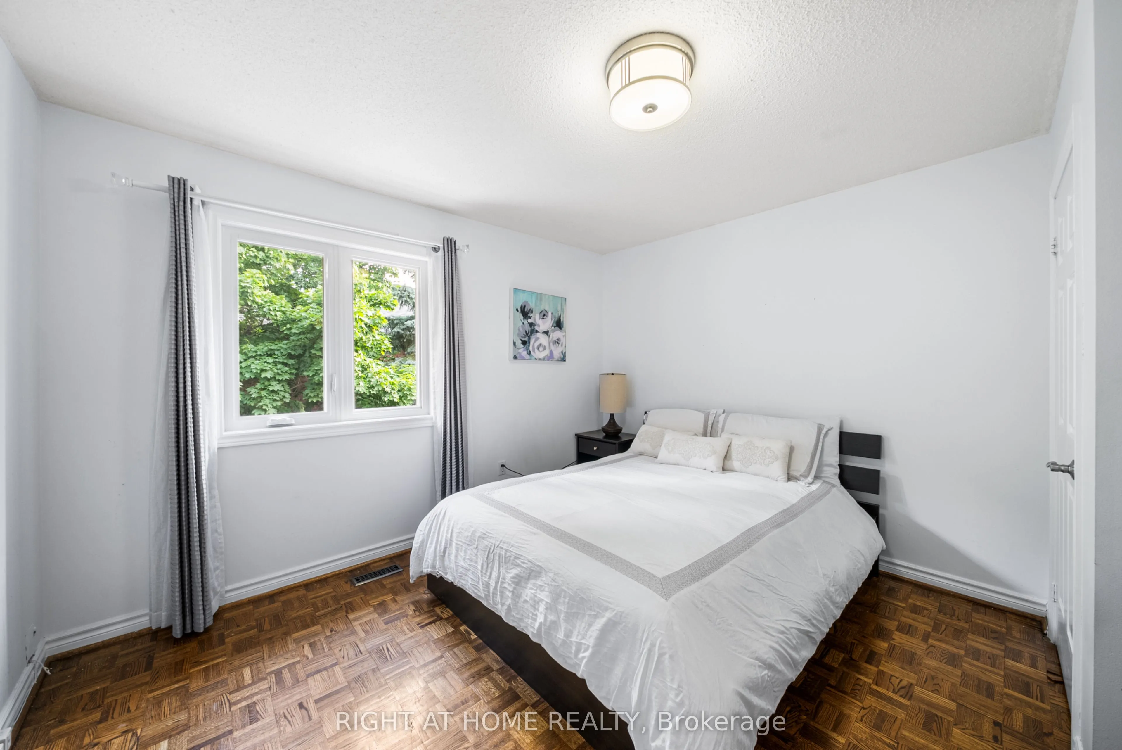 5 Stave Crescent