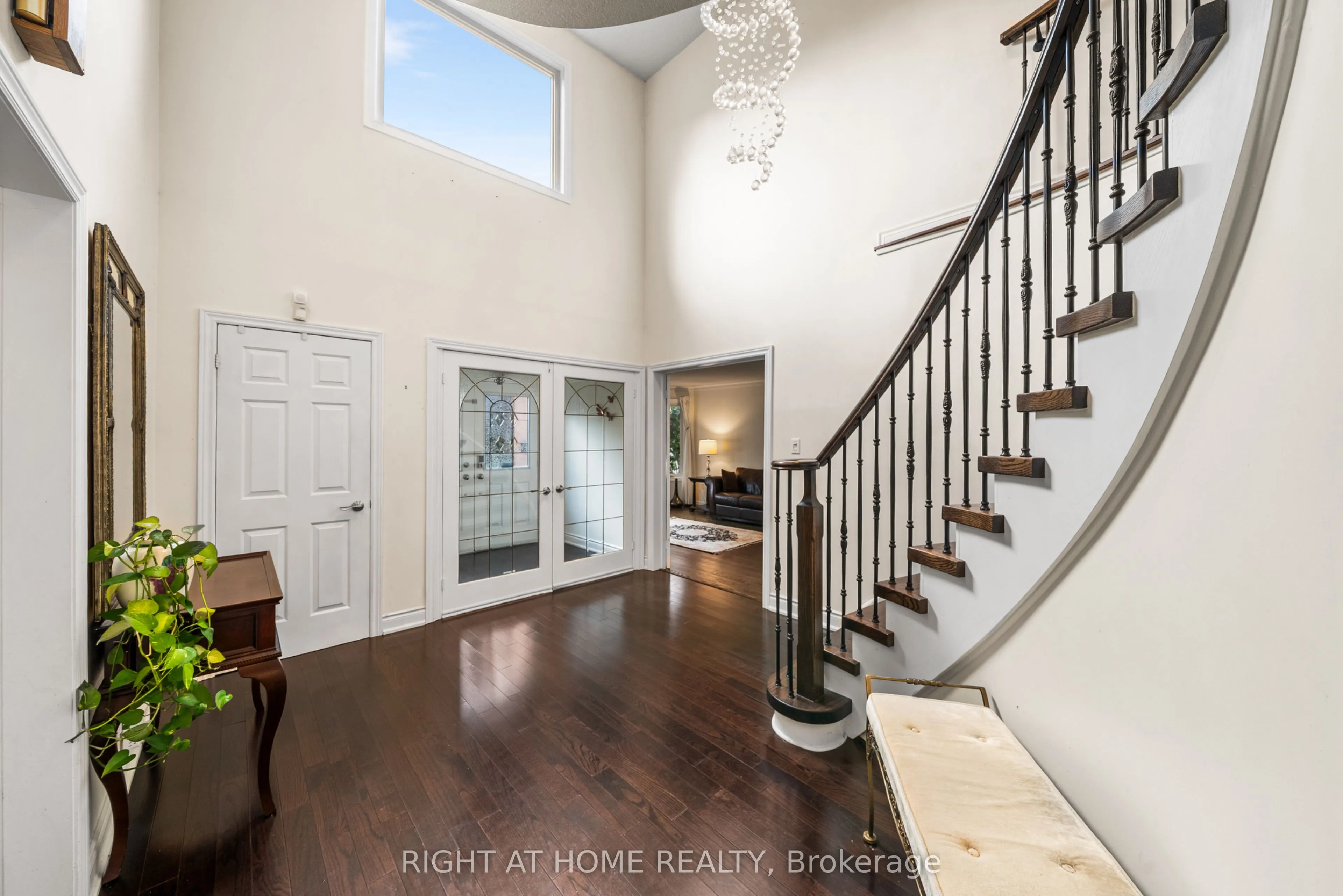 5 Stave Crescent