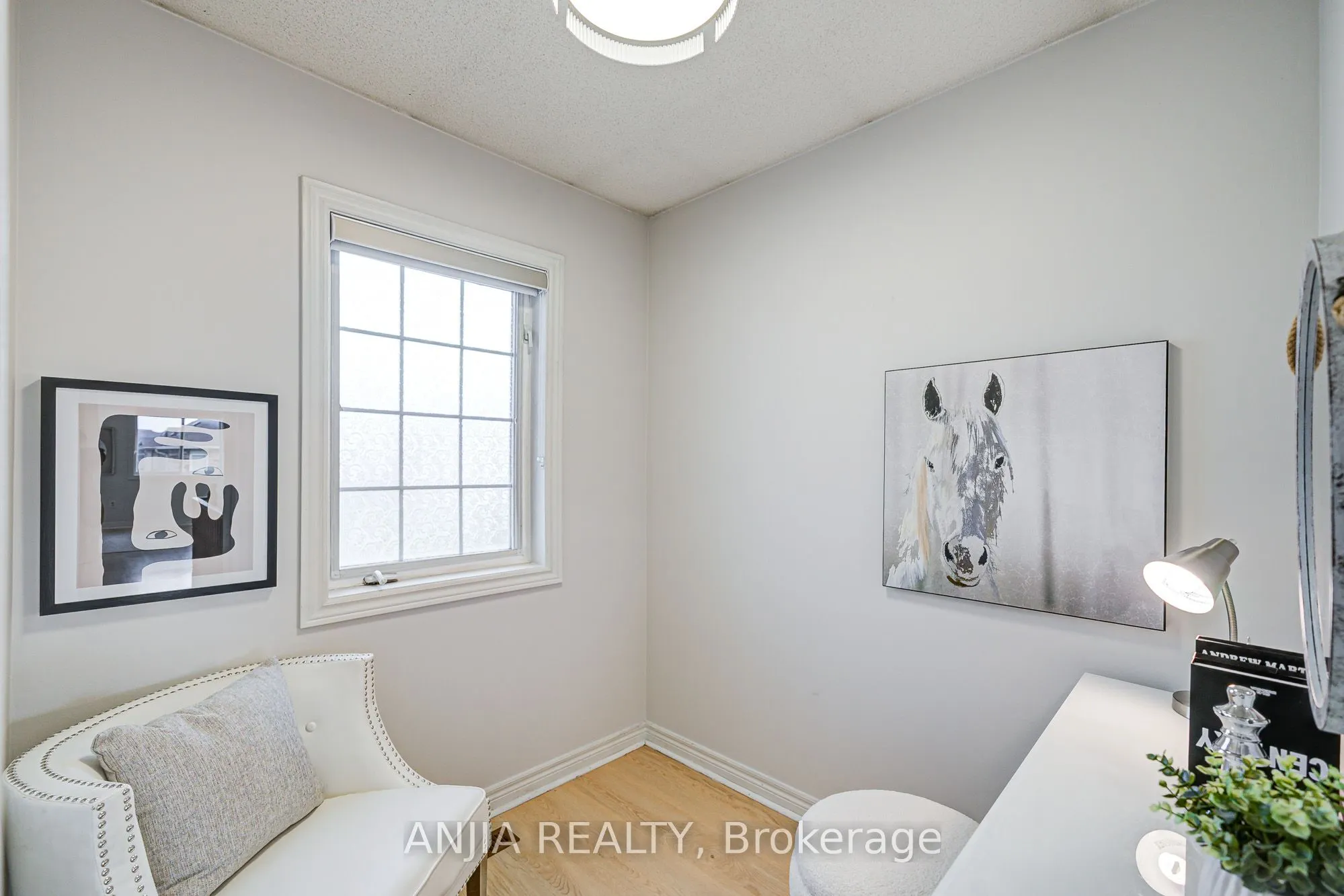 140 Edward Jefferys Avenue