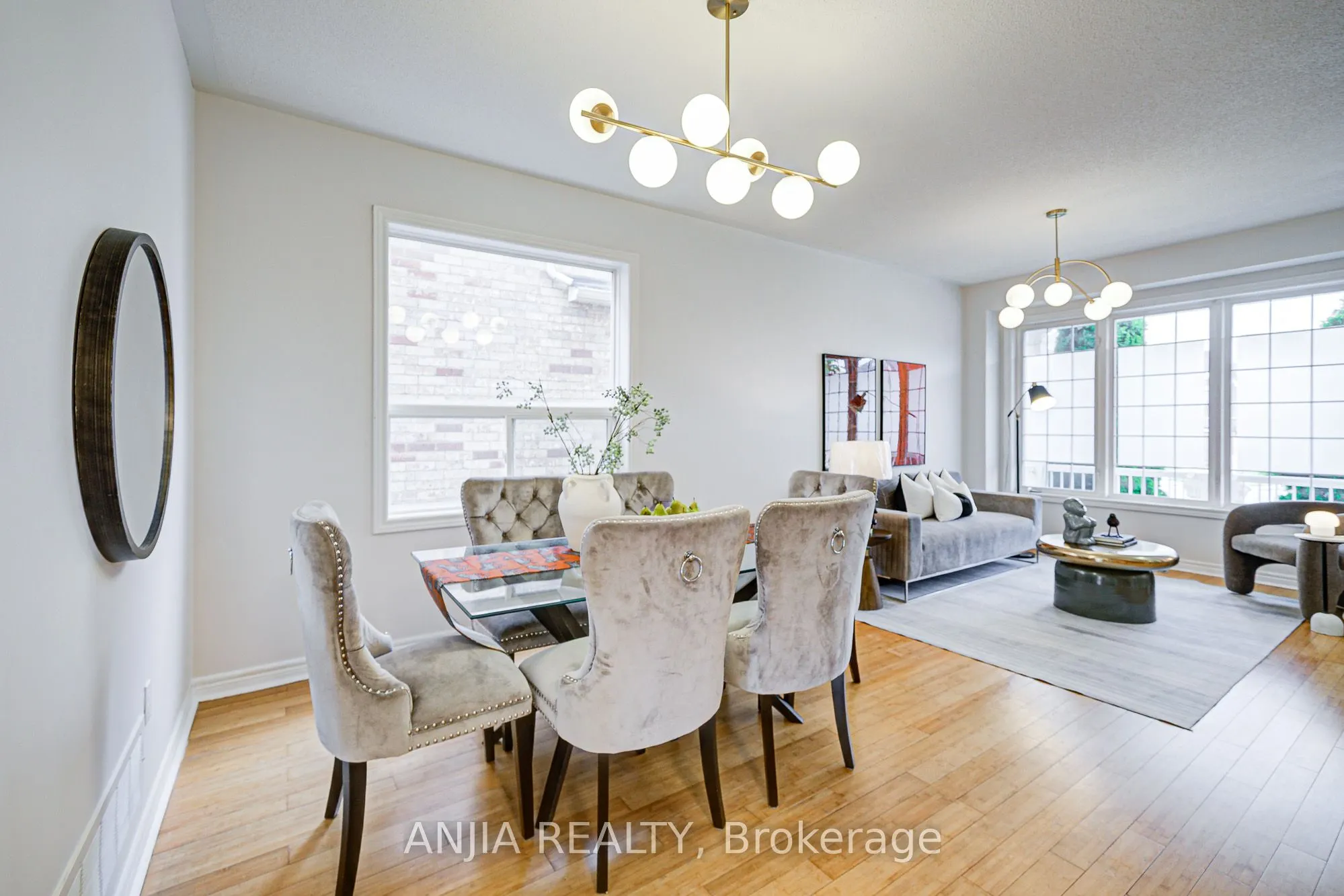 140 Edward Jefferys Avenue