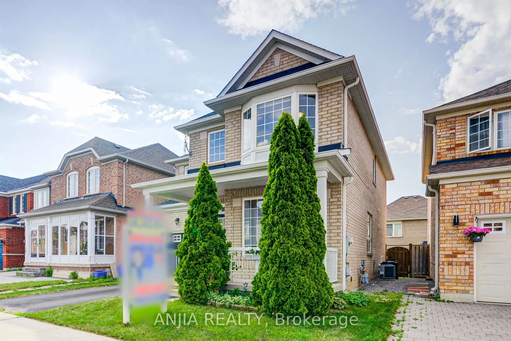 140 Edward Jefferys Avenue