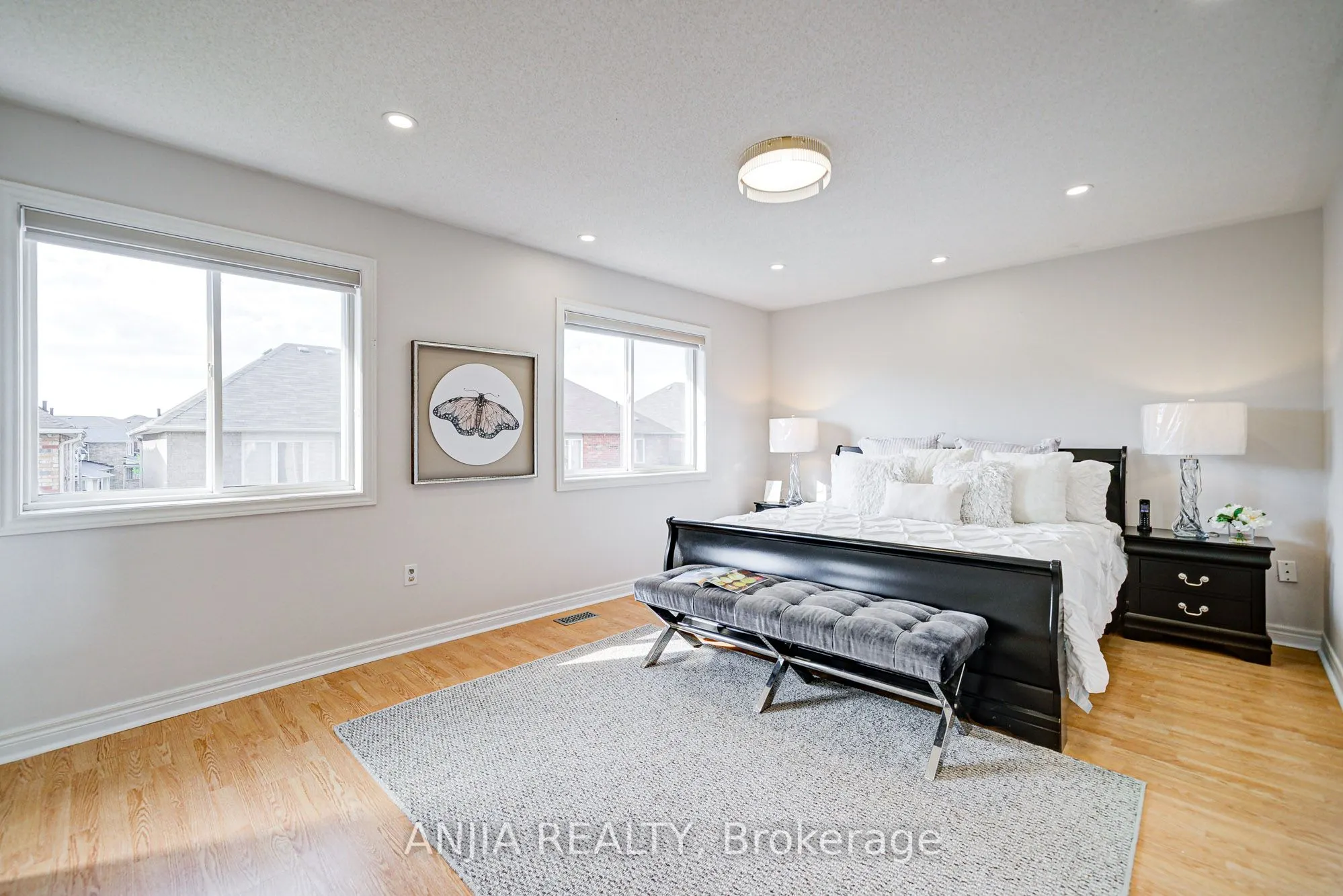 140 Edward Jefferys Avenue