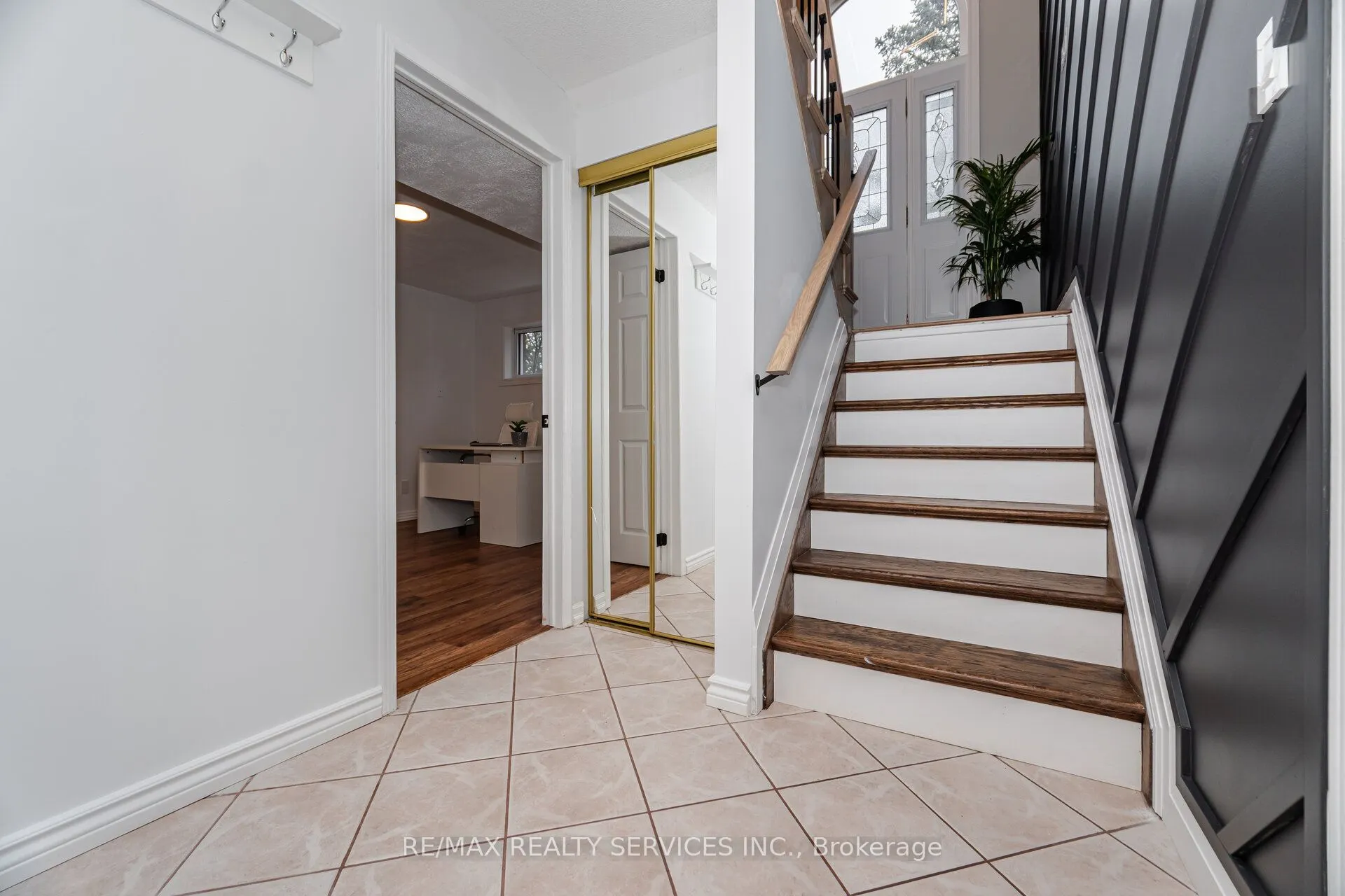 15 Berkar Street