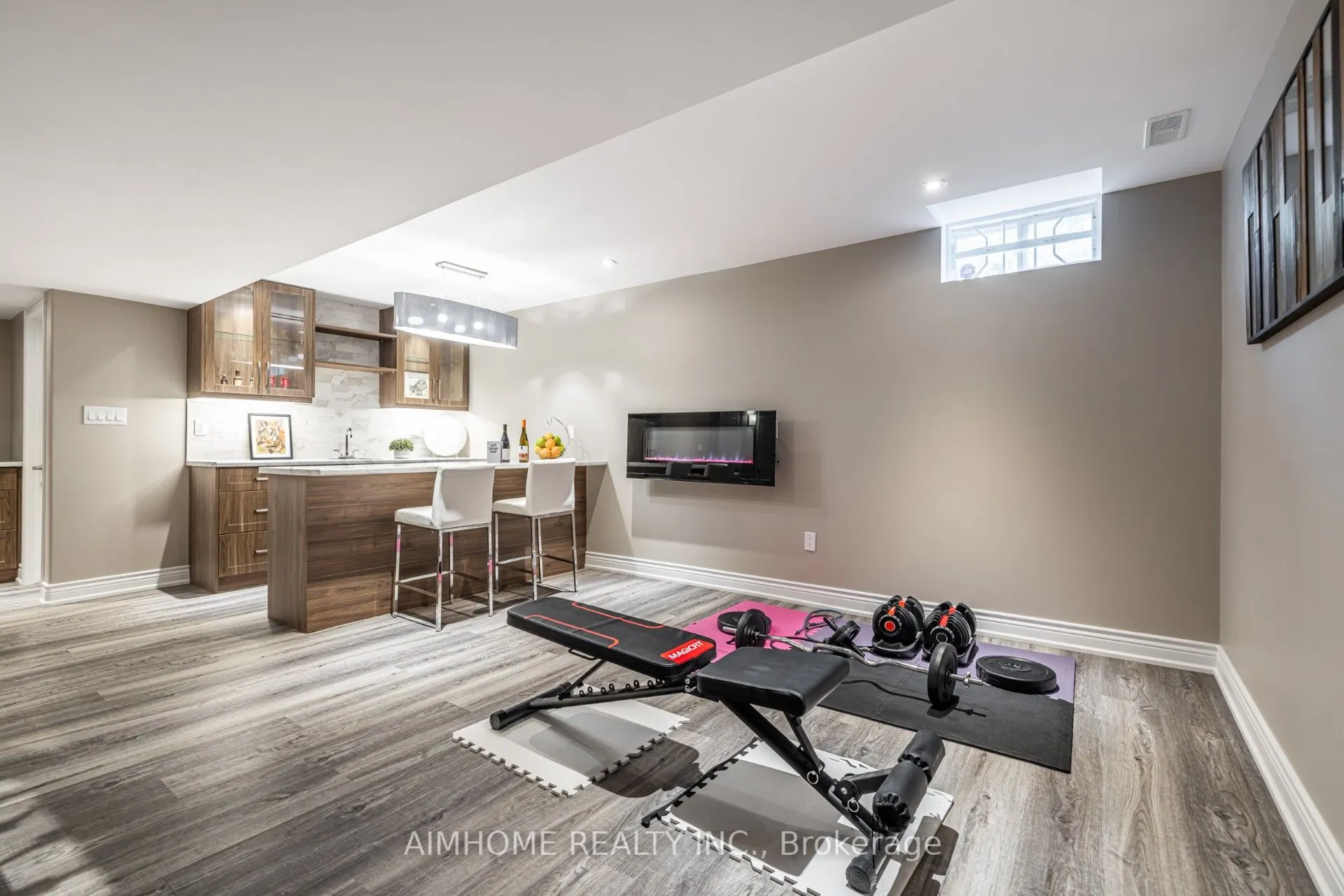 83 Wallenberg Drive