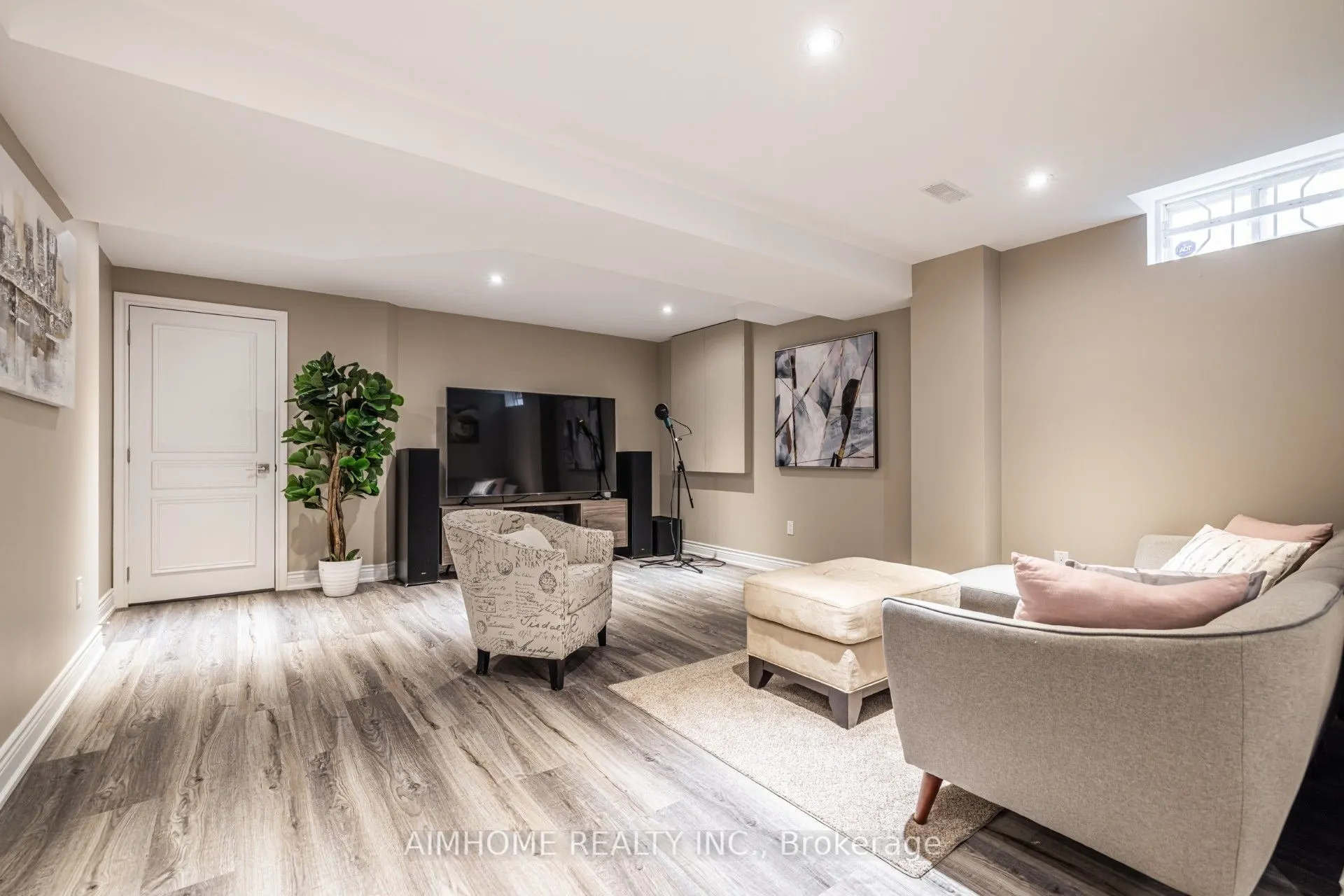 83 Wallenberg Drive