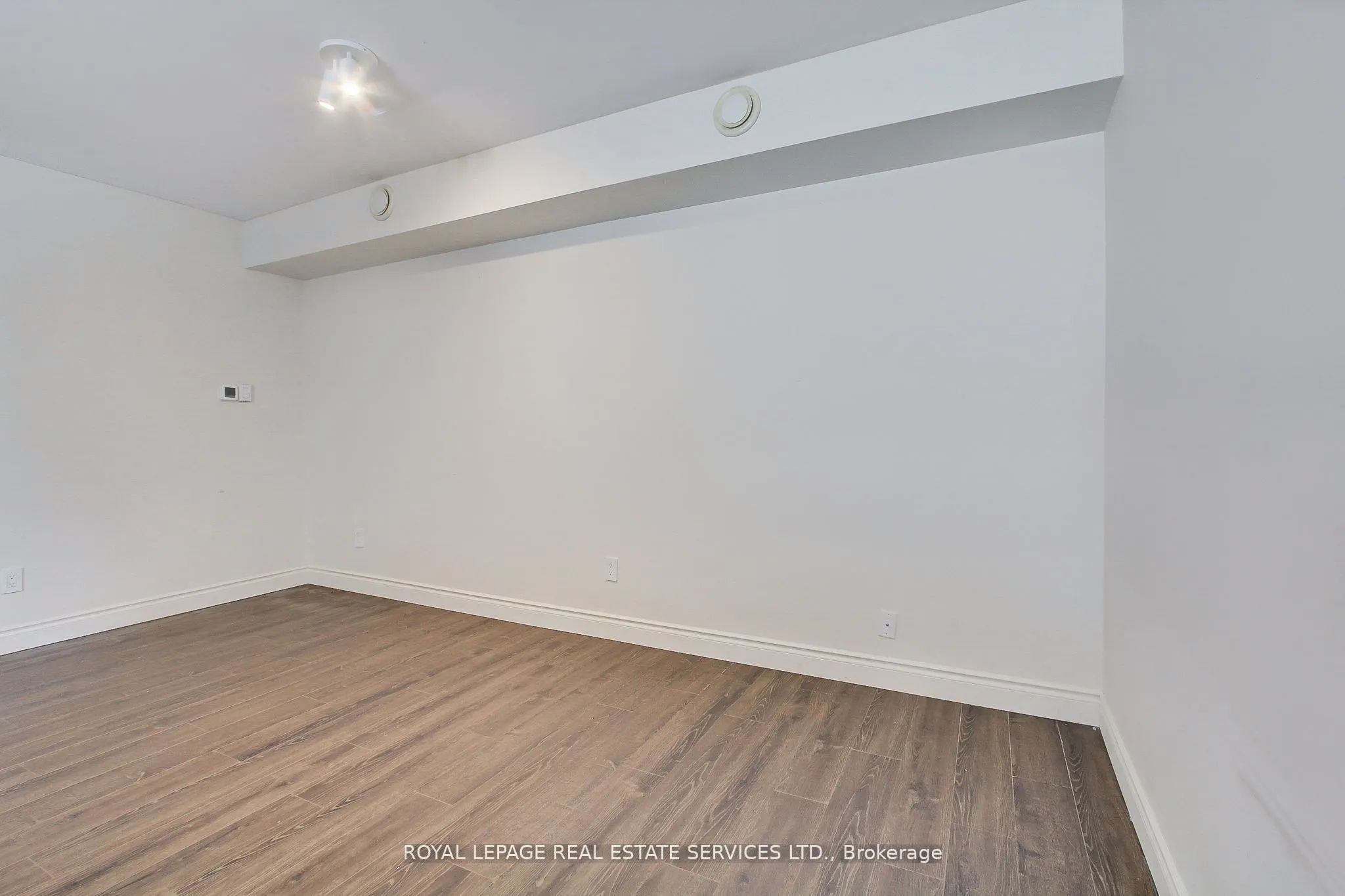395 Bay Street