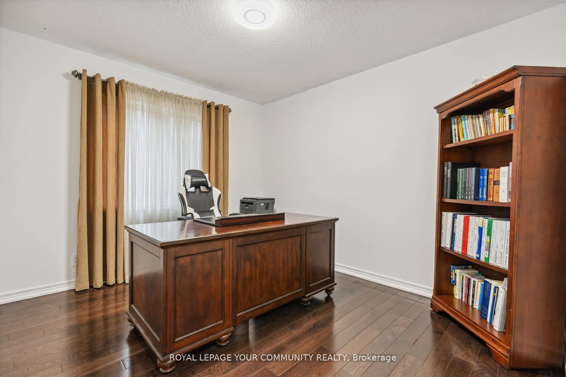 26 Ivy Jay Crescent