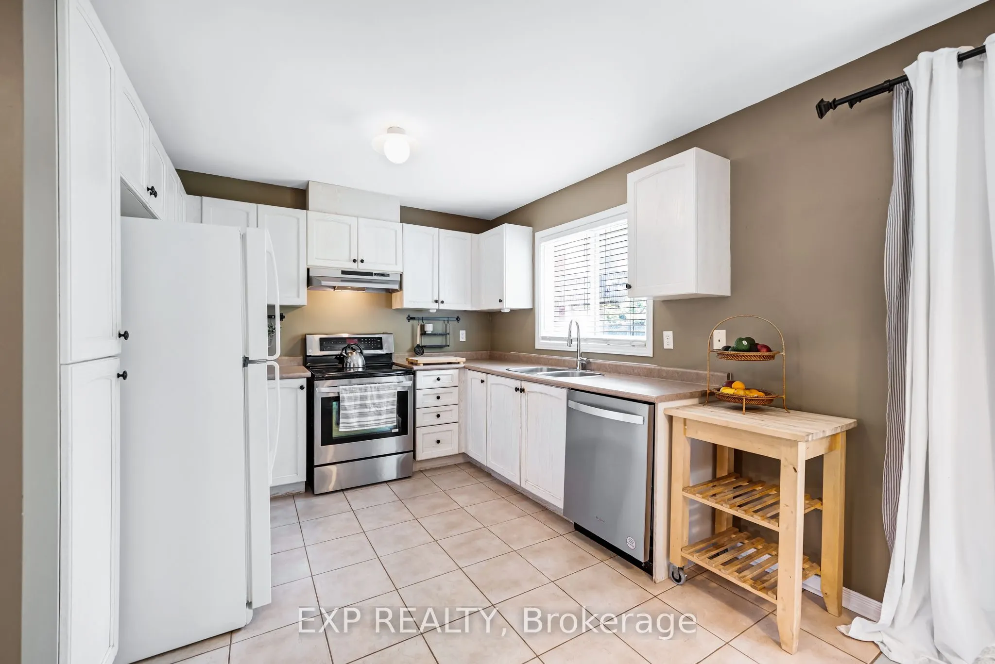 390 Flagstone Way