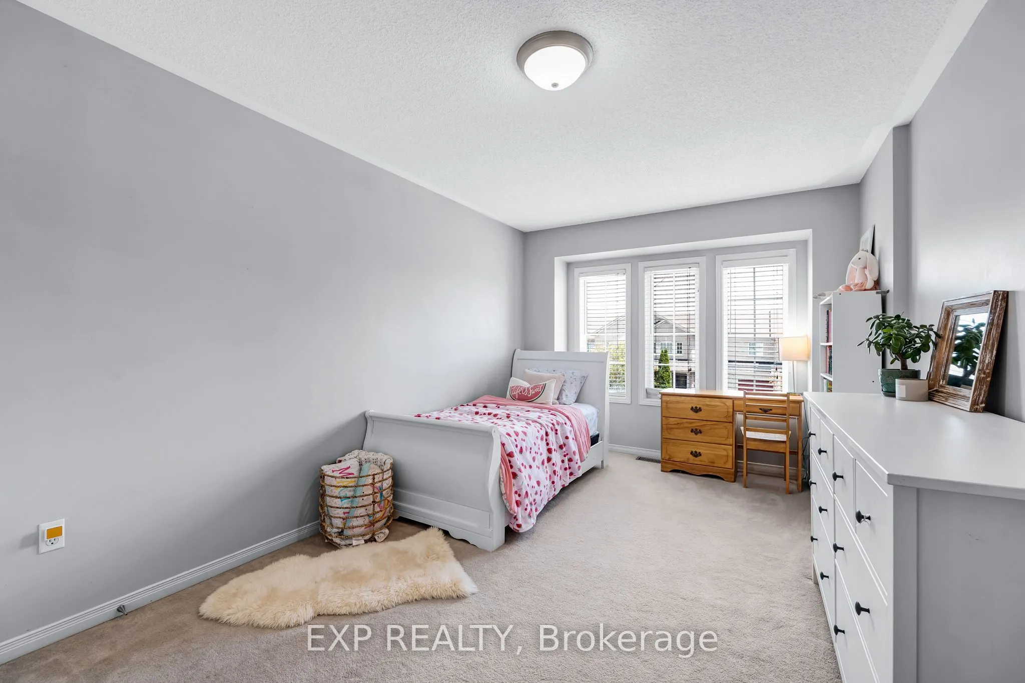 390 Flagstone Way