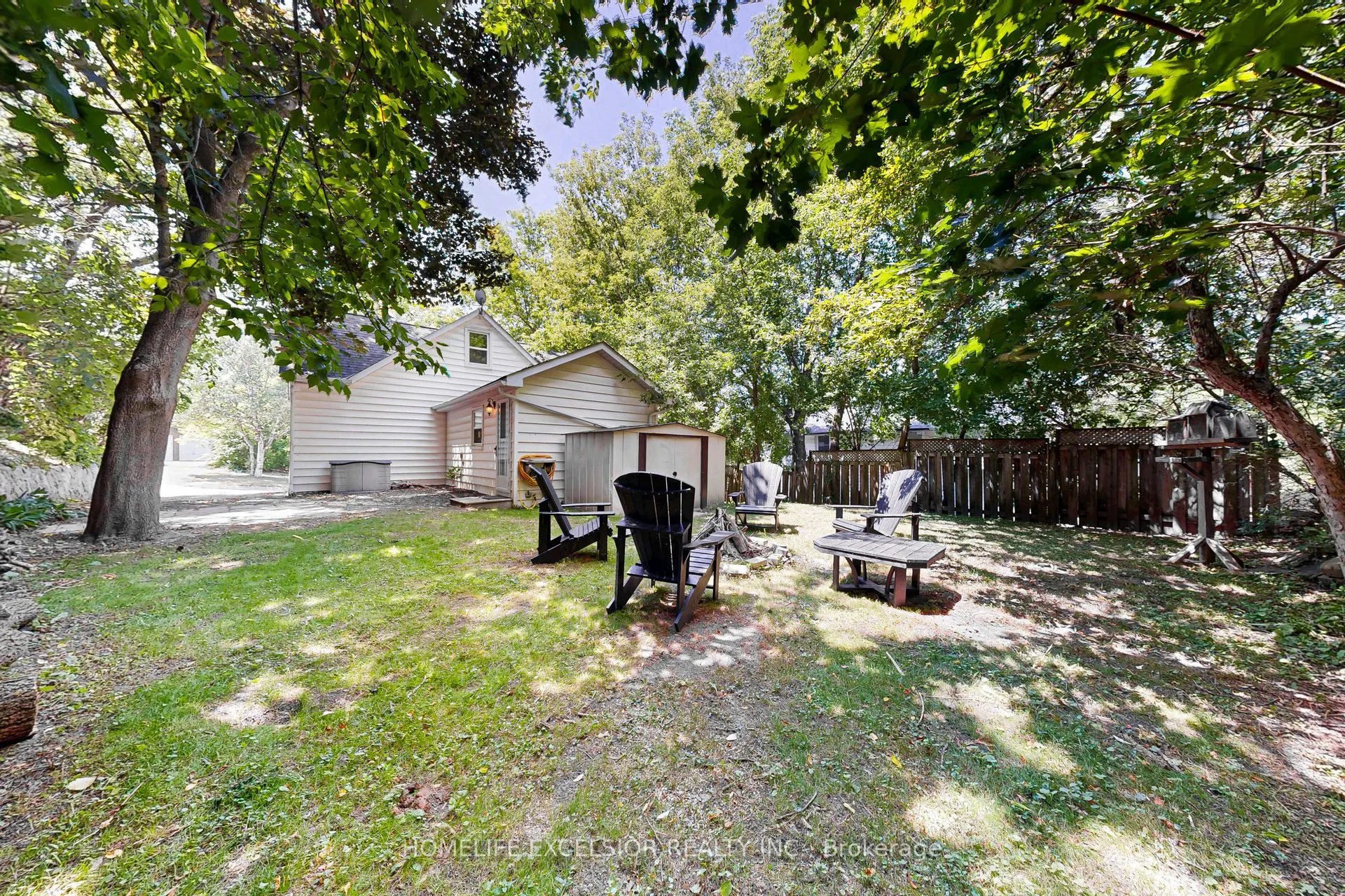 19043 Centre Street