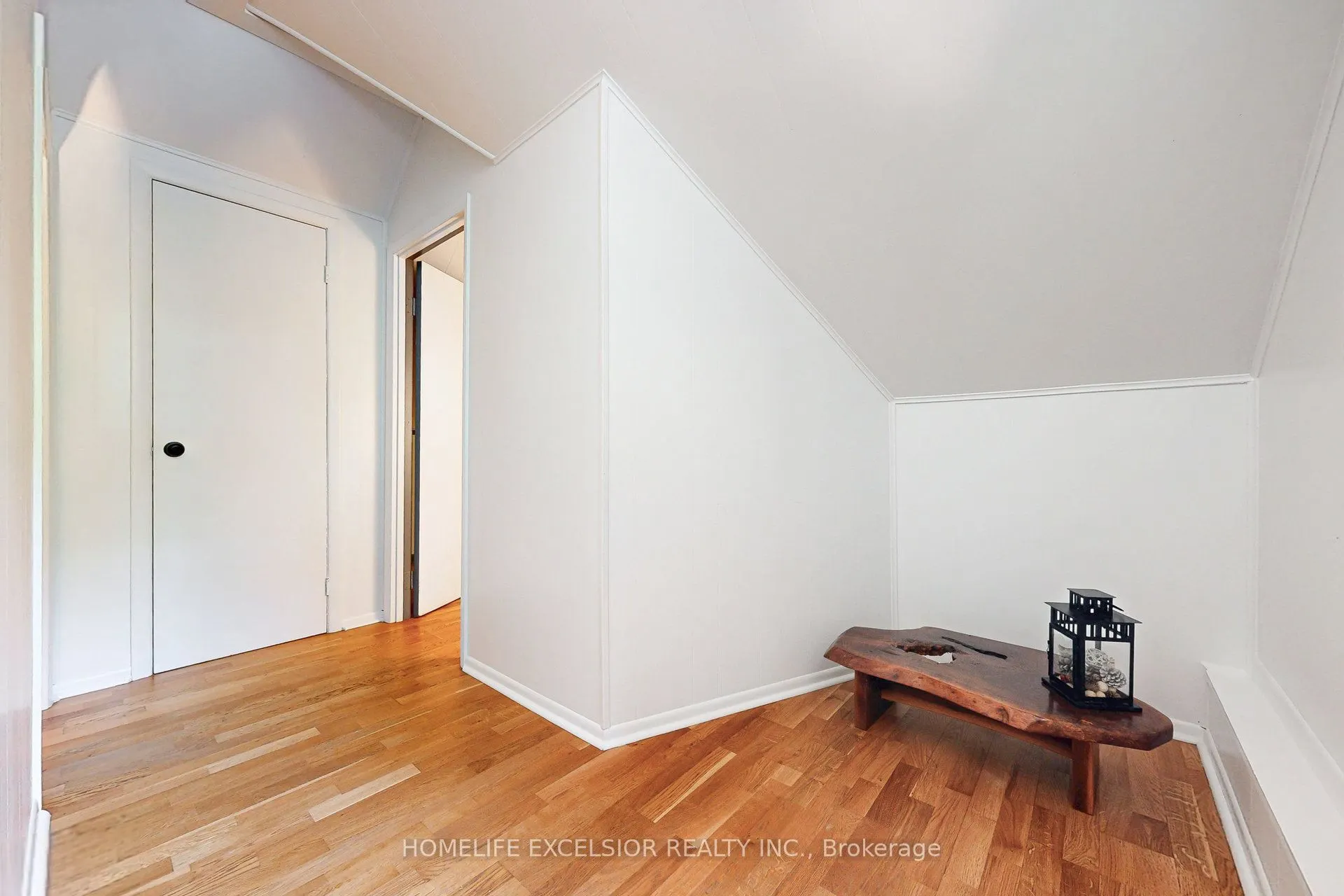 19043 Centre Street