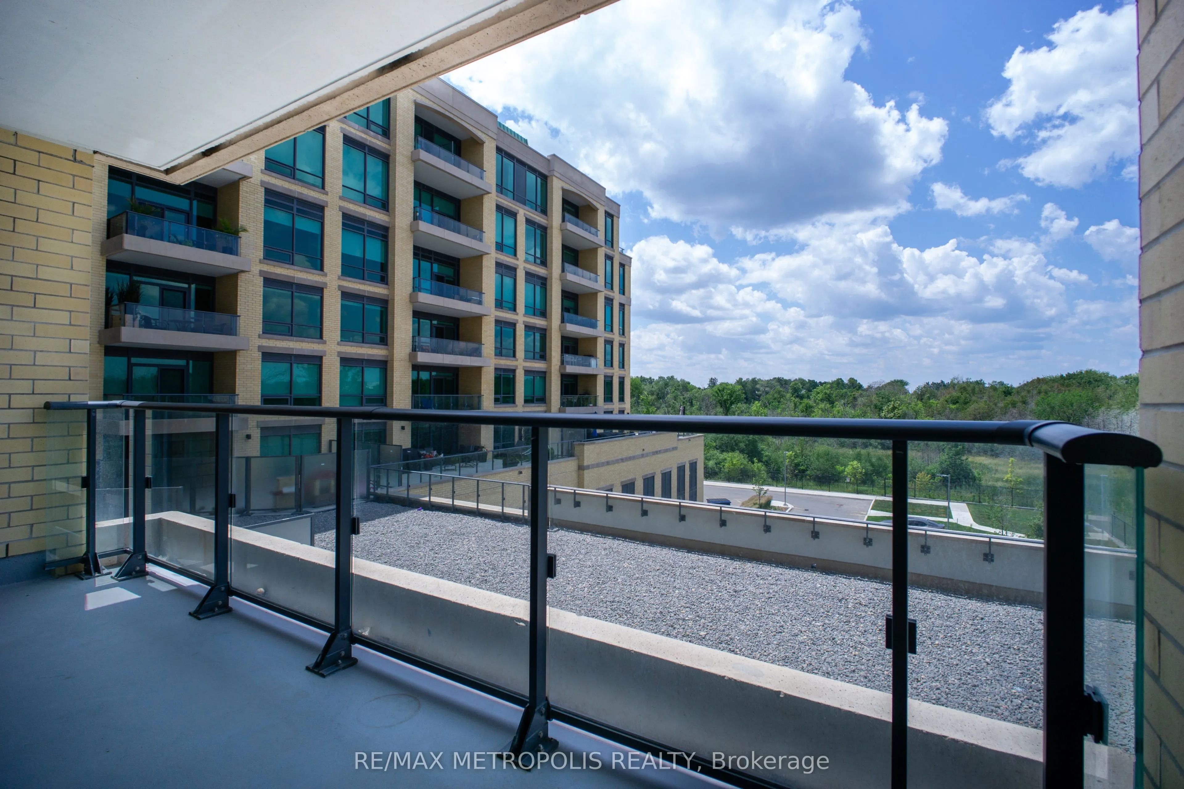 11782 NINTH Line, #413A