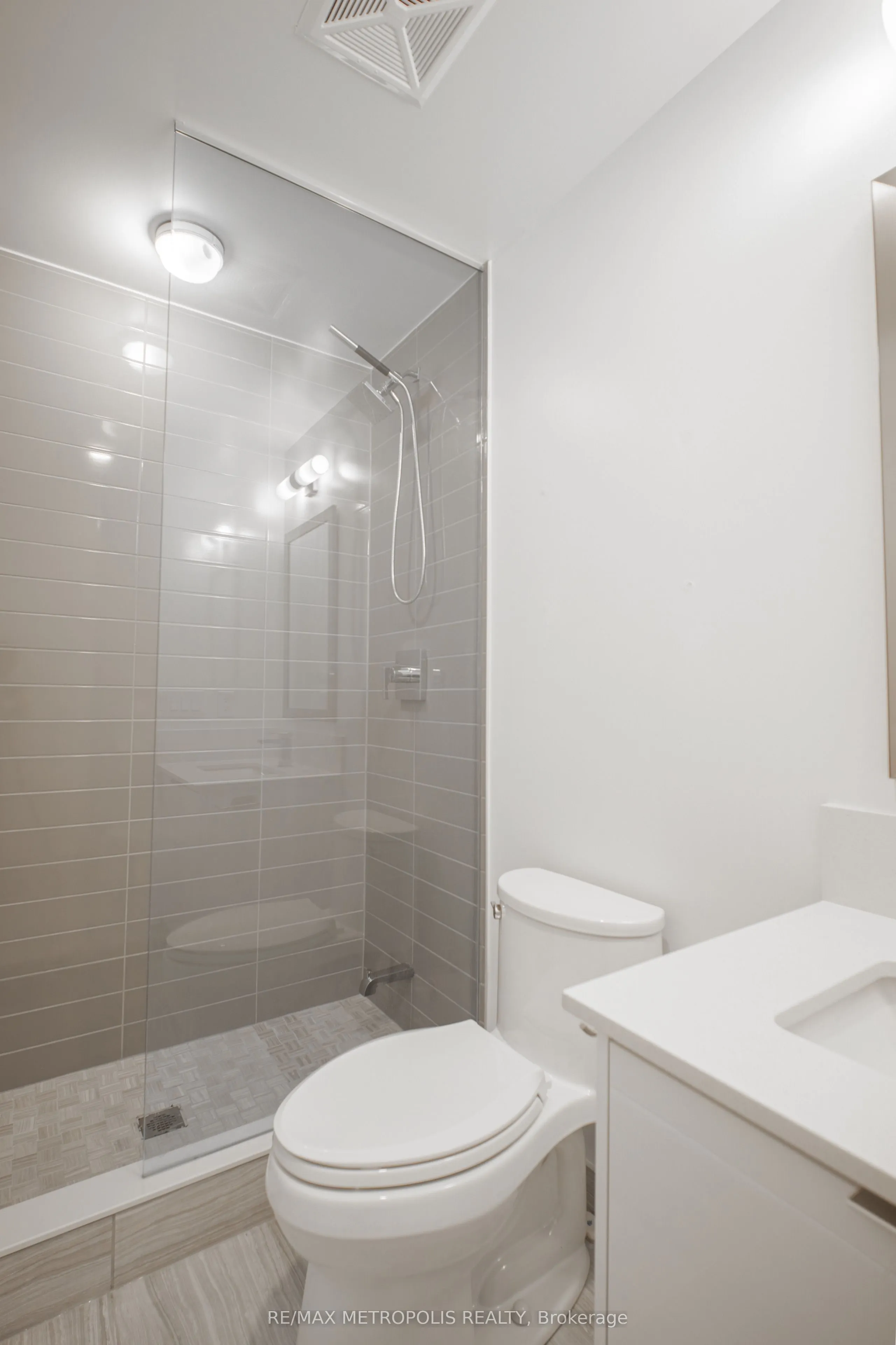 11782 NINTH Line, #413A