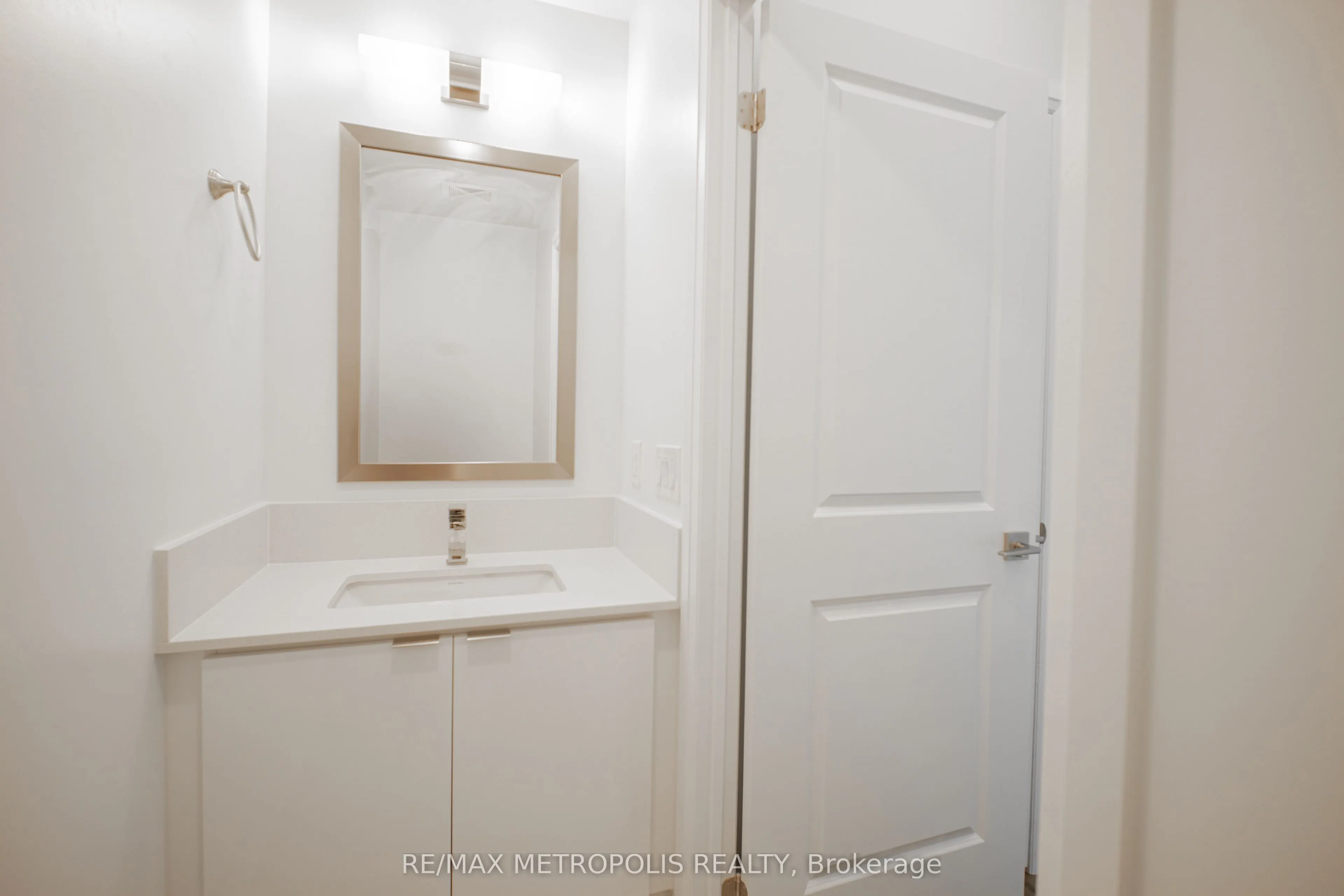 11782 NINTH Line, #413A